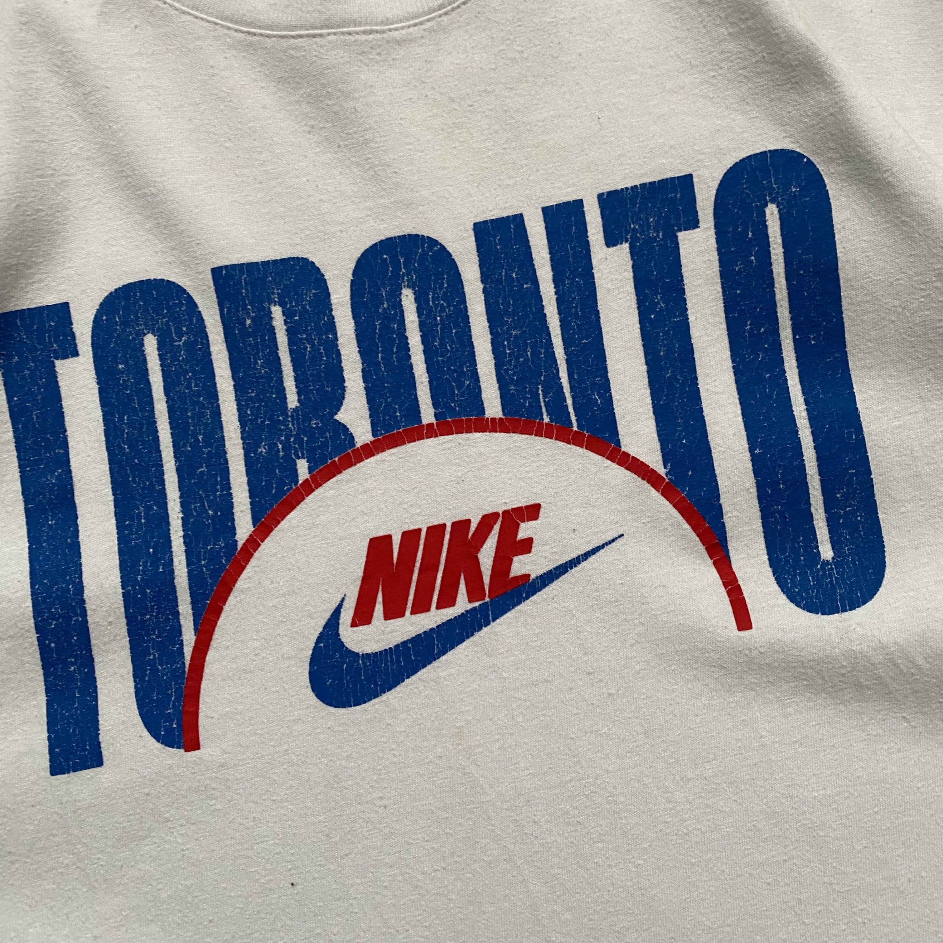Nike 🇨🇦 Vintage 00s Nike Toronto distressed logo Tee Canada Size US M / EU 48-50 / 2 - 5 Thumbnail