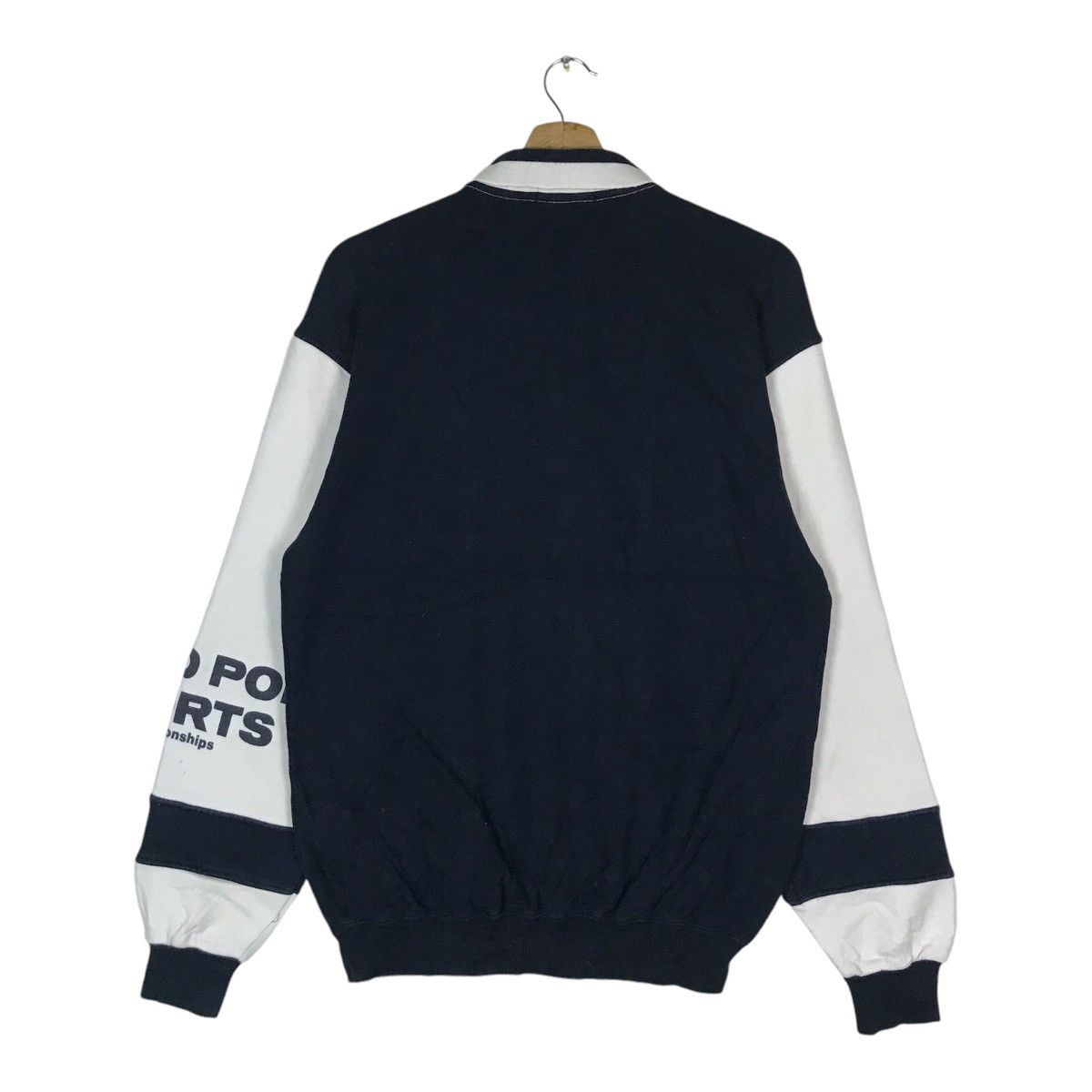 Vintage Vintage World Polo Collar Pullover Jumper Sweatshirt Size US L / EU 52-54 / 3 - 6 Thumbnail