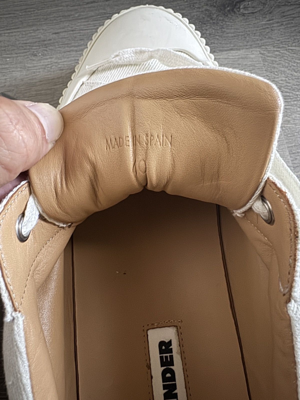 Jil Sander Jil Sander Ridged Low-Top Sneaker Size US 7 / EU 40 - 7 Thumbnail