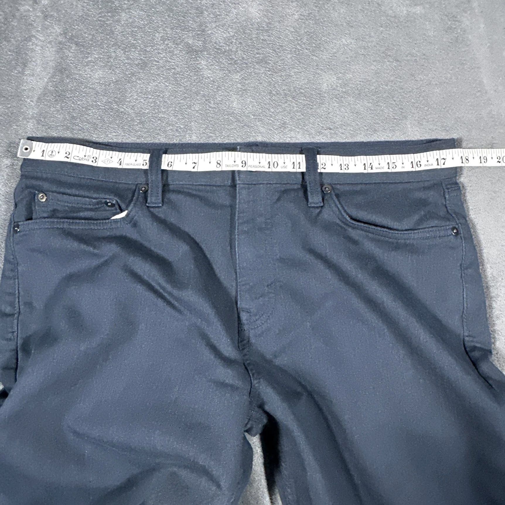 Banana Republic Banana Republic Traveler Jeans Mens 34x32 Blue Slim Straight Stretch Denim Pants Size US 34 / EU 50 - 7 Thumbnail
