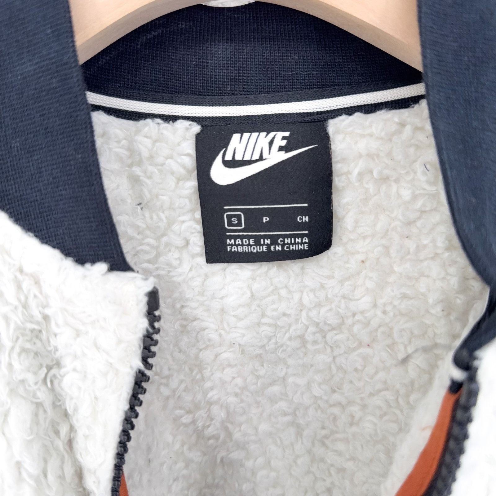 Nike Nike Women's "Wolf" Sherpa Sport Fleece Bomber Jacket Orange Size S / US 4 / IT 40 - 3 Thumbnail