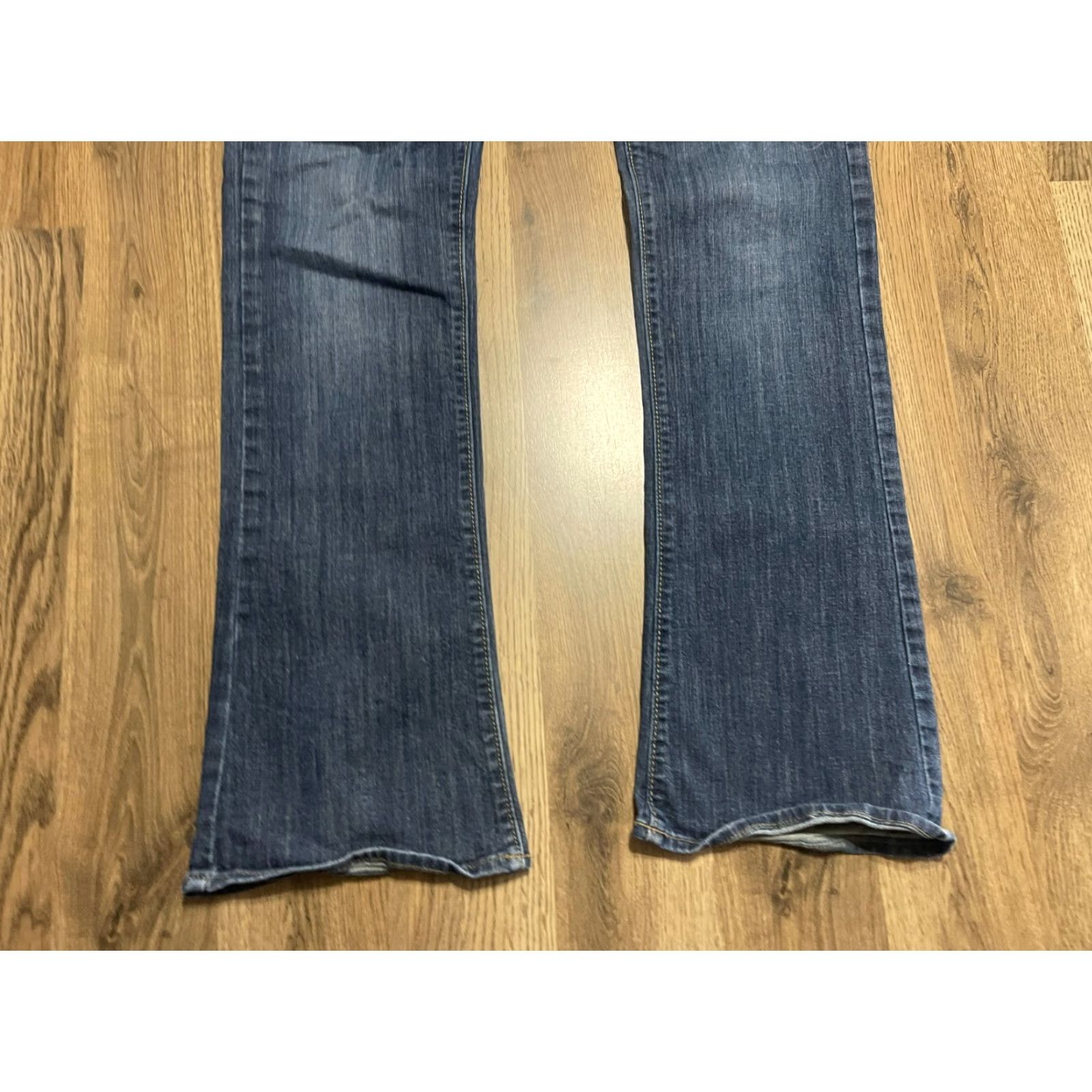 Vera Wang Vera Wang Jeans Women's Size 4 Denim Bootcut Pockets Blue Size 27" / US 4 / IT 40 - 3 Thumbnail