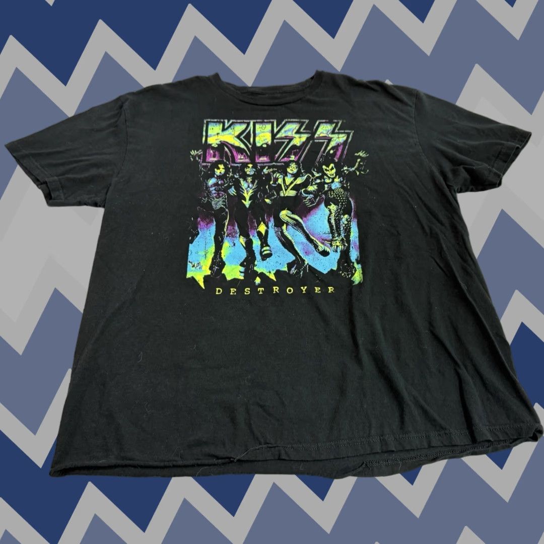 Vintage KISS Destroyer Black Neon Graphic Rock Band Fan T-Shirt Men's XL 46/48 Size XL Short Sleeve Crew Neck Cotton Regular 2010-2019 Bands Shirt Mens Size US XL / EU 56 / 4 - 1 Thumbnail