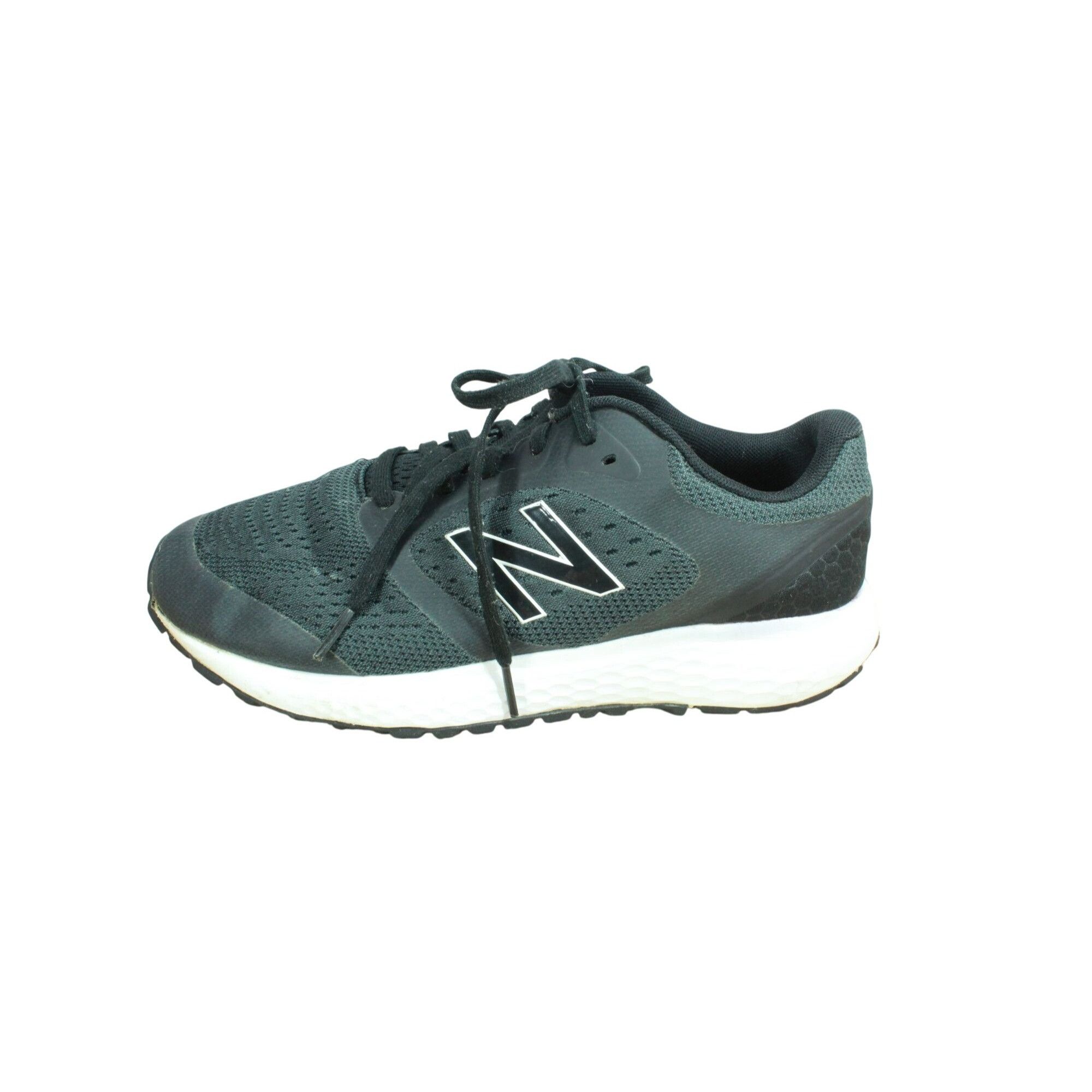 New Balance New Balance 520 Men's Slip Resistant Running Sneaker Shoes Size US 9 / EU 42 - 1 Thumbnail