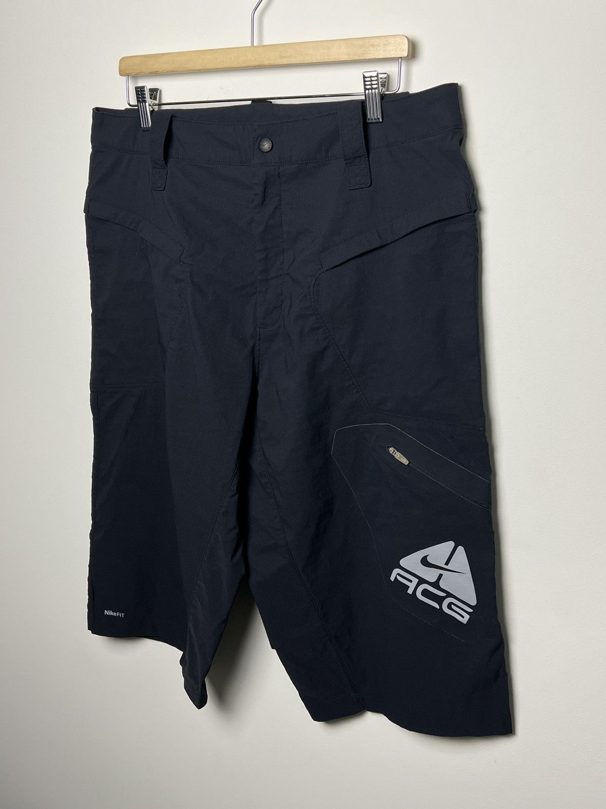 Nike ACG nike acg y2k tech nylon cargo shorts Size US 36 / EU 52 - 8 Thumbnail