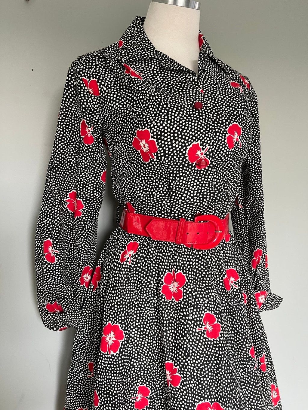 Vintage BNWT 1980s Deadstock Vintage Polka Dot Red Poppy Dress +Belt Size L / US 10 / IT 46 - 4 Thumbnail