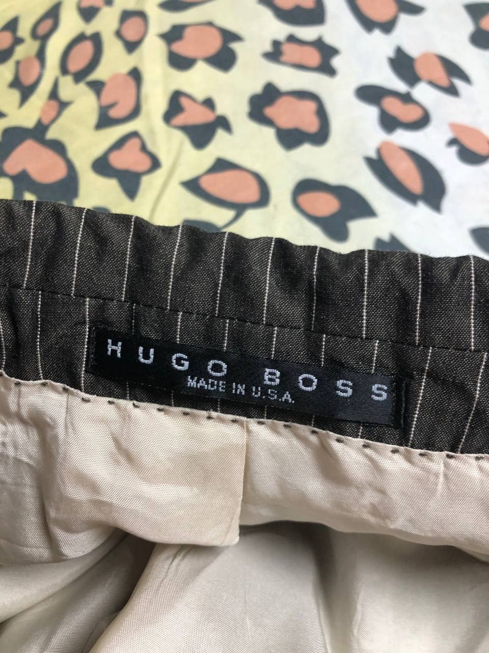 Hugo Boss × Vintage Luxury Hugo Boss Silk Wool Blazer Size 40R - 4 Thumbnail