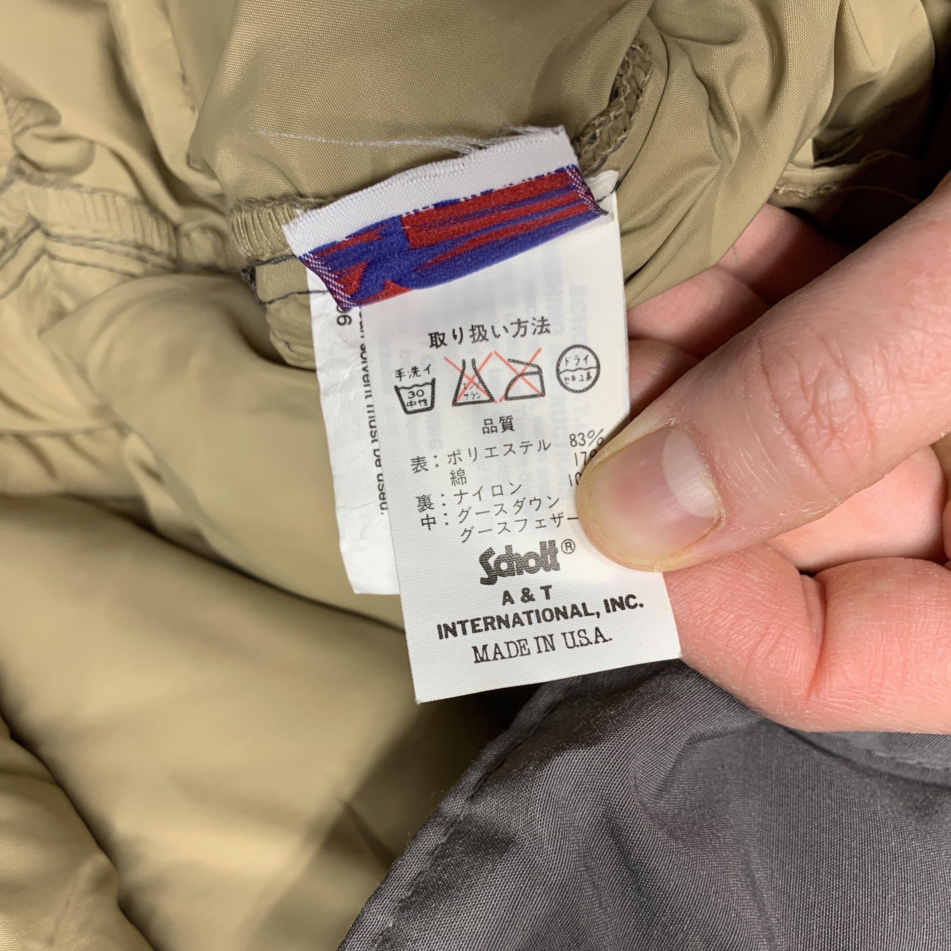 Schott 80s-90s Cropped Puffer / Down Jacket Size US M / EU 48-50 / 2 - 10 Thumbnail
