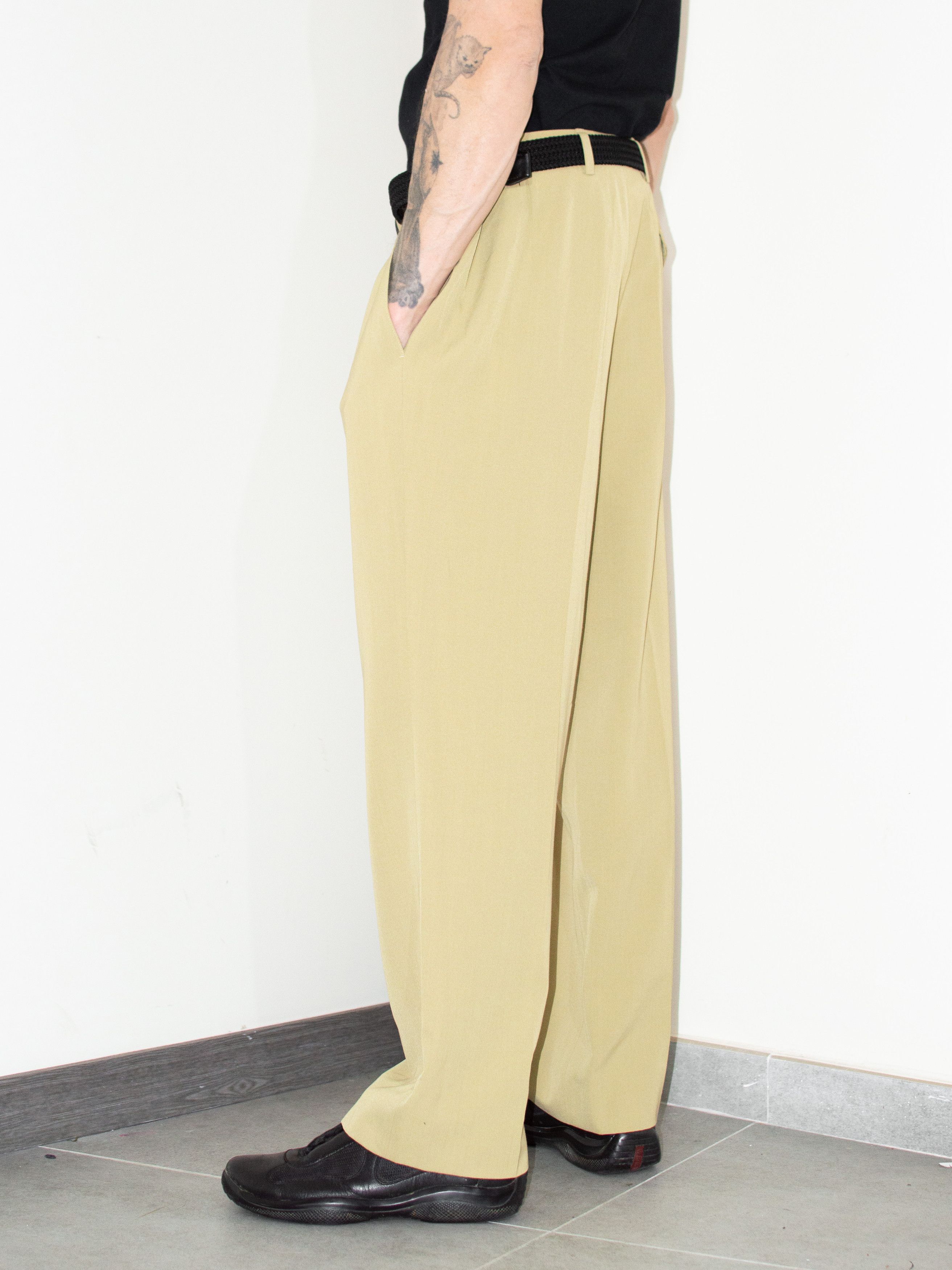 Burberry × Designer × Vintage Vintage 90s Burberry Relaxed Fit Pleated Beige Trousers Pant Size US 36 / EU 52 - 5 Thumbnail