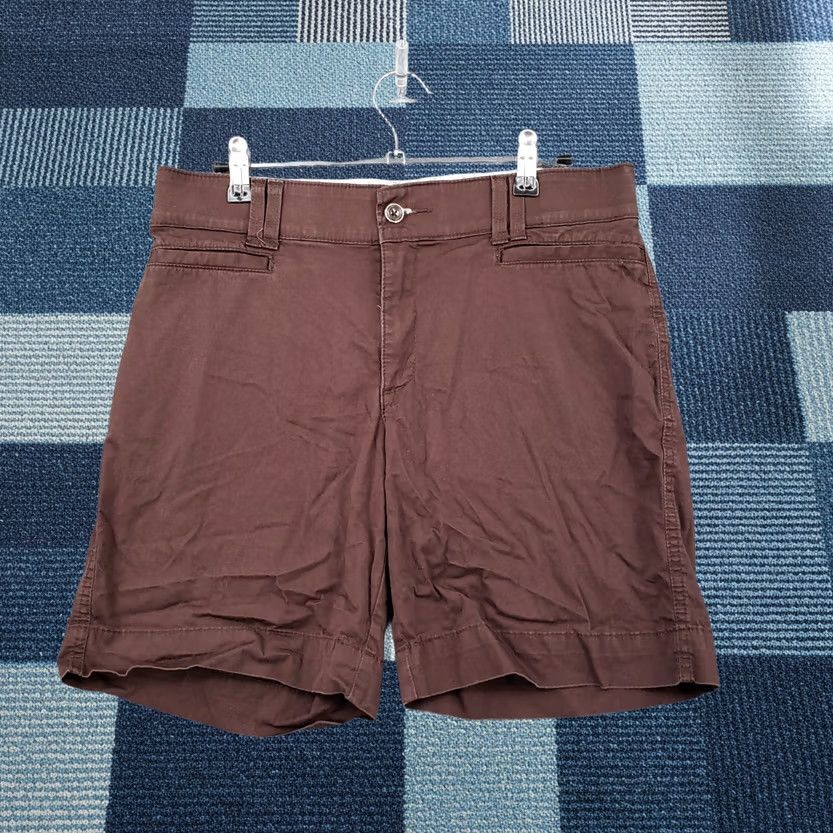 Vintage Rock & Republic Shorts Womens 8 Medium Brown Chino Mid Rise Flat Front Preppy Size 30" / US 8 / IT 44 - 1 Thumbnail