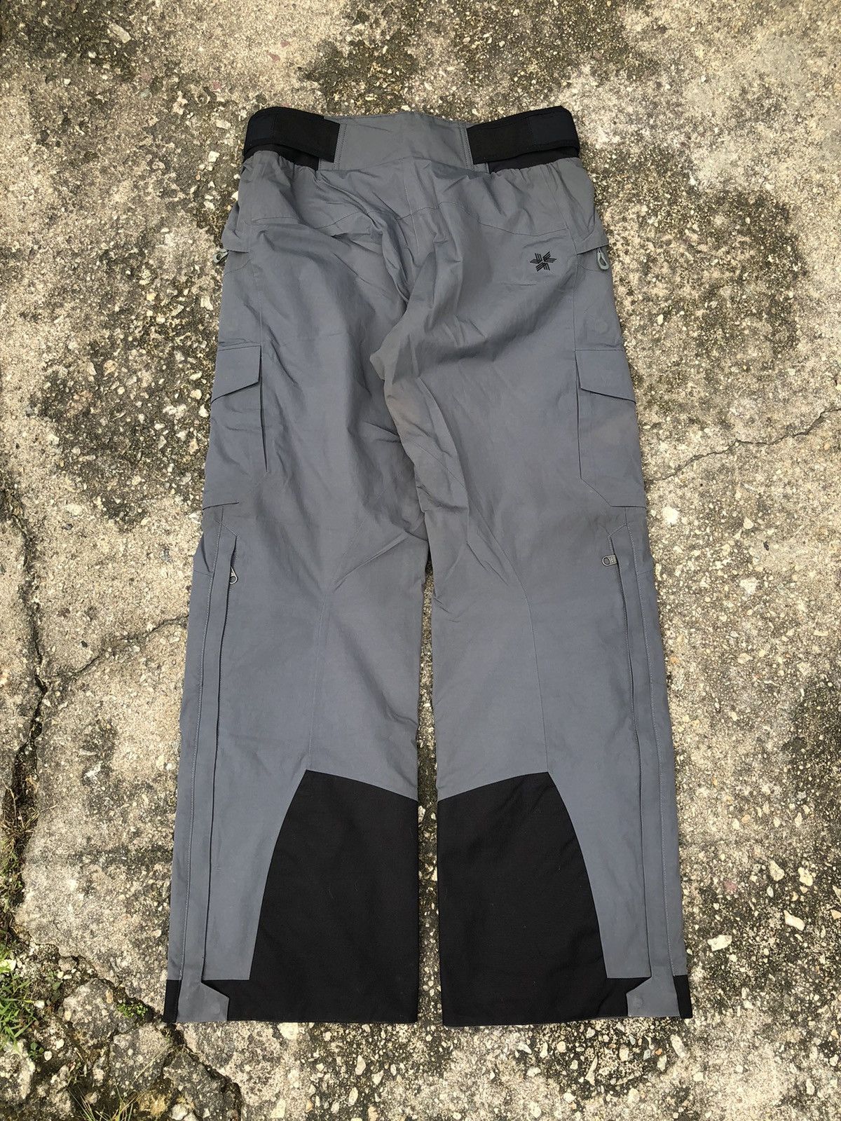 Goldwin Vintage Goldwin Made in Japan Ski Outdoor Pant Size US 32 / EU 48 - 13 Thumbnail