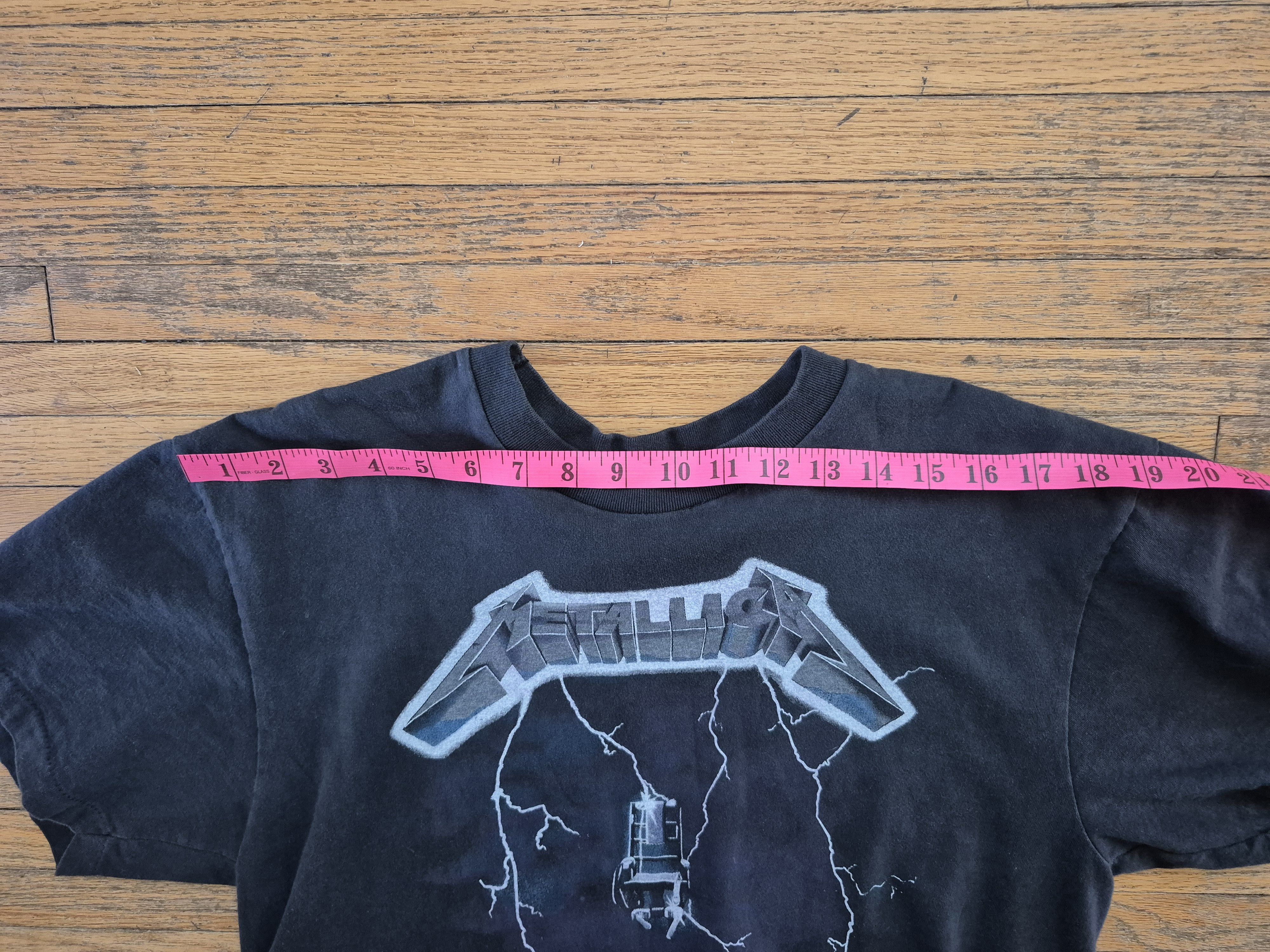 Metallica 90's Vintage Metallica Ride The Lightning Tee Size US L / EU 52-54 / 3 - 10 Thumbnail