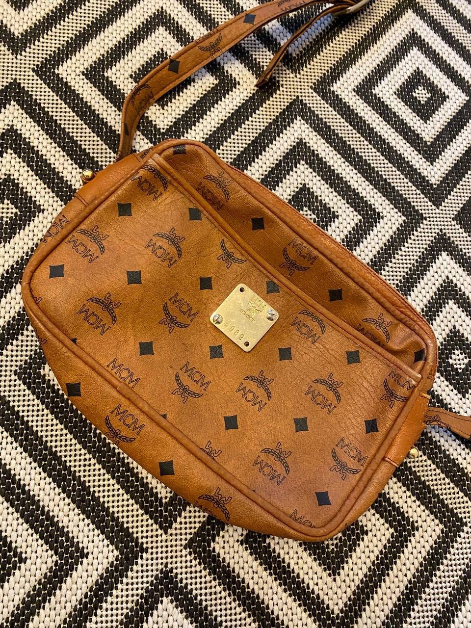 MCM × Vintage Vintage 80s MCM brown monogram crossbody bag casual designer Size ONE SIZE - 2 Thumbnail