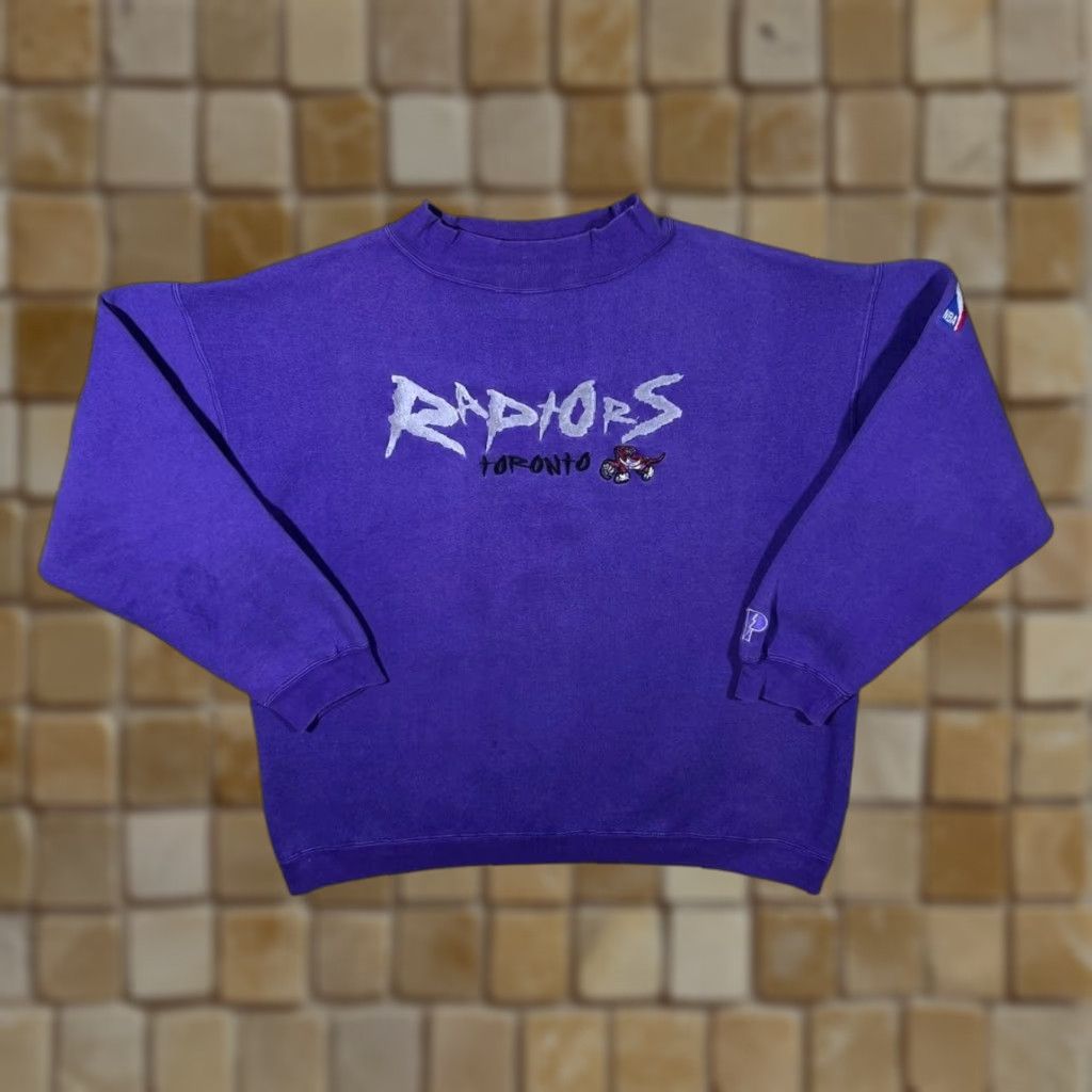 Pro Player VINTAGE Pro Player NBA Toronto Raptors Embroidered Purple Basketball Sweatshirt Large Size US L / EU 52-54 / 3 - 1 Thumbnail