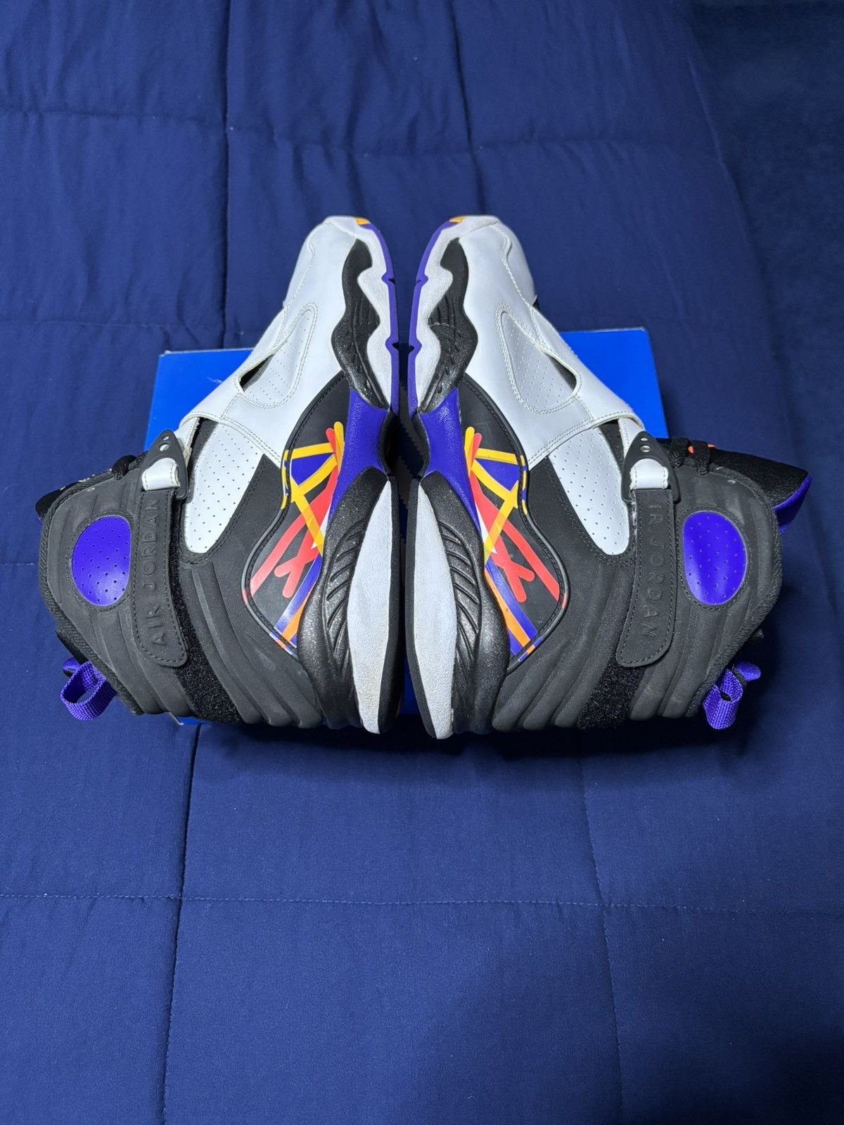 Jordan Brand Air Jordan 8 Three-Peat 2015 Size 13 Size US 13 / EU 46 - 3 Thumbnail