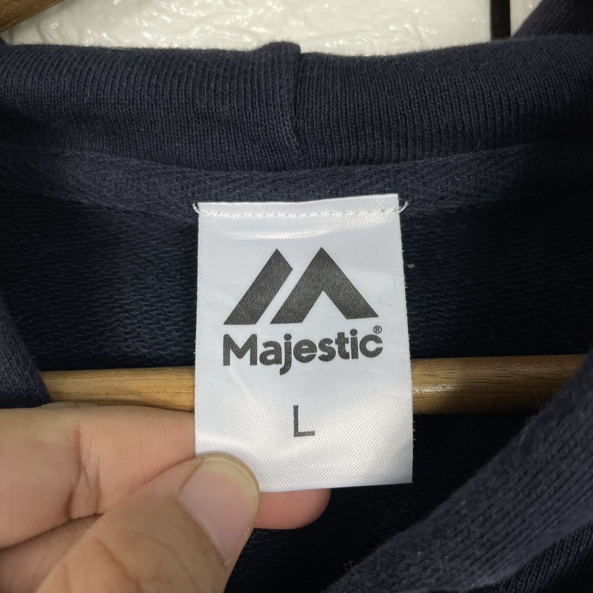Majestic Majestic Swallows Pullover Hoodie Size US M / EU 48-50 / 2 - 14 Thumbnail