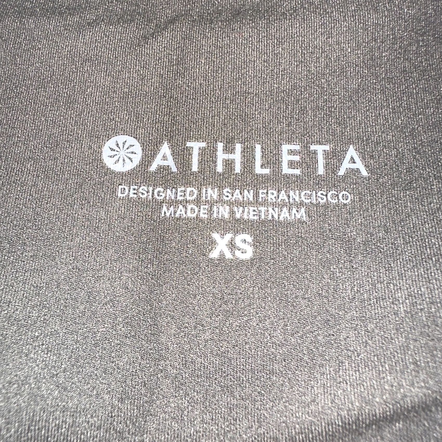 Athleta Athleta Shirt Womens XS Green Salutation Stash Pocket Compression Pants Yoga Skinny Inseam 28 Size 42" / US 20 - 4 Thumbnail