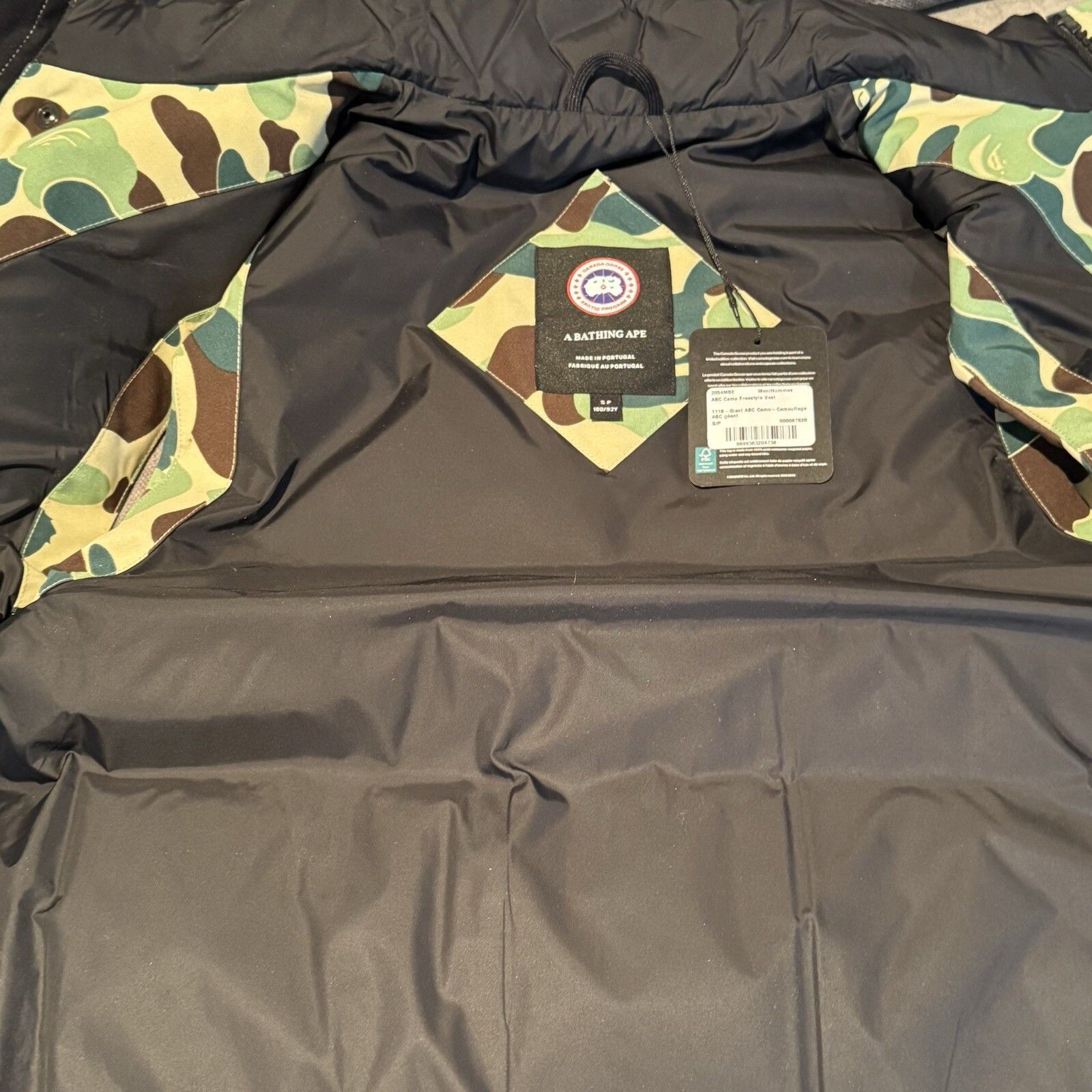 Bape × Canada Goose BAPE x Canada Goose Men's Freestyle Vest Camo Bathing Ape Size US S / EU 44-46 / 1 - 9 Thumbnail
