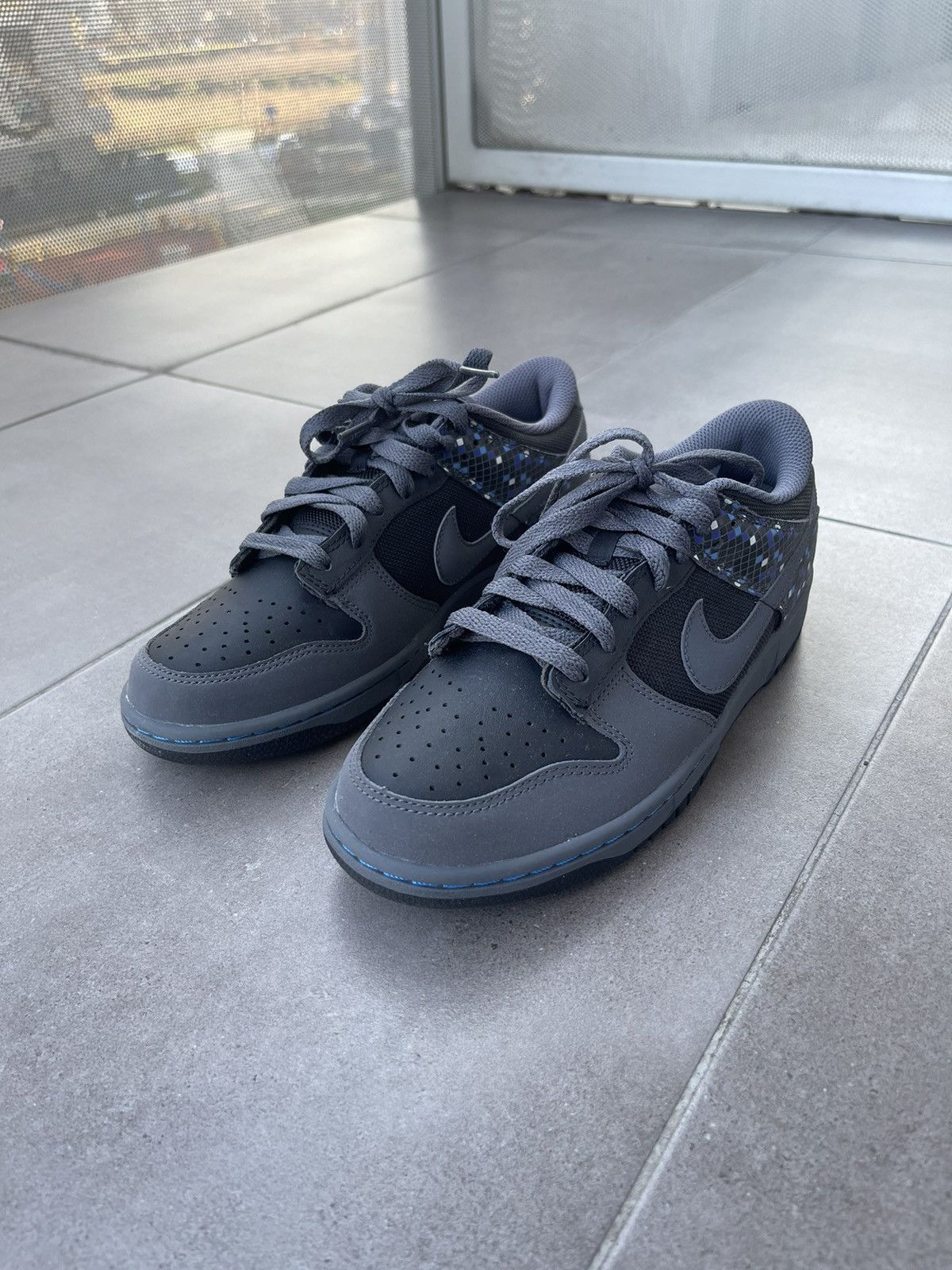 Nike !DS! 6Y Nike Dunk Low Black Dark Grey Low-Top Sneakers Size US 8 / IT 38 - 2 Thumbnail