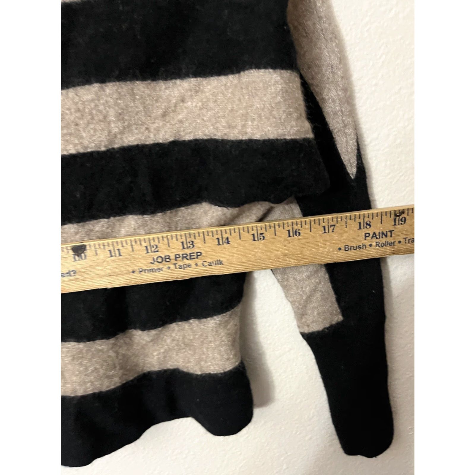 Bcbgmaxazria BCBG Max Azria Briwm Black Striped Wool Cashmere Blend Crew-Neck Sweater Size XS Size XS / US 0-2 / IT 36-38 - 6 Thumbnail