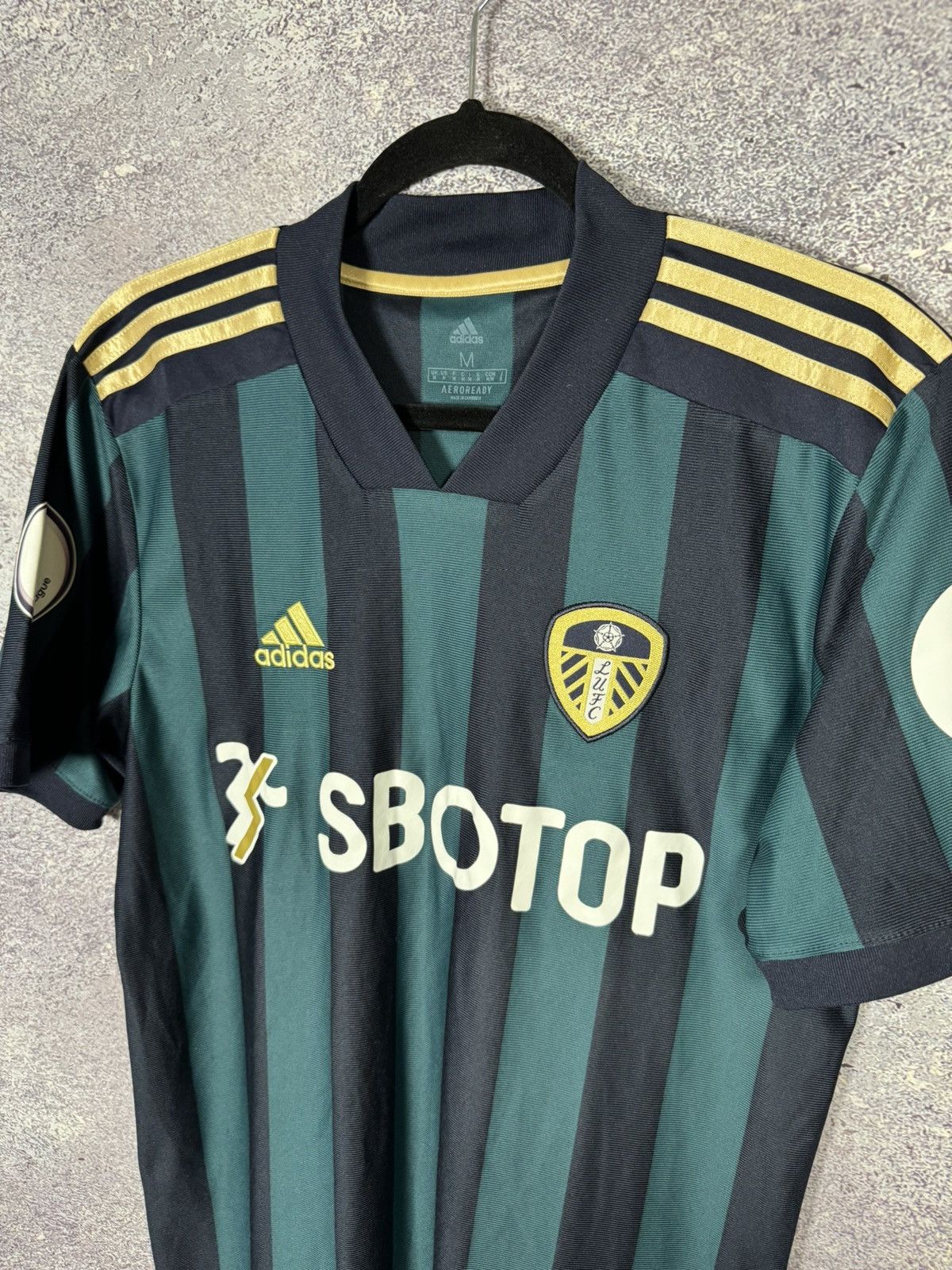 Adidas × Vintage Vintage Leeds United 2020/21 Away Adidas Soccer Jersey Size US M / EU 48-50 / 2 - 8 Thumbnail