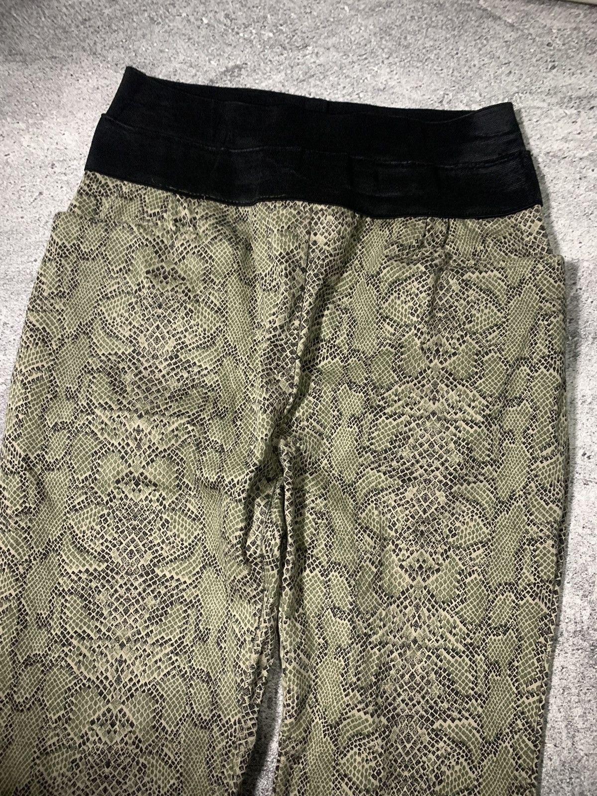 Yohji Yamamoto SNAKESKIN PYTHON LEGGINGS YOHJIYAMAMOTO IFSIXWASNINE STYLE Size US 30 / EU 46 - 14 Thumbnail