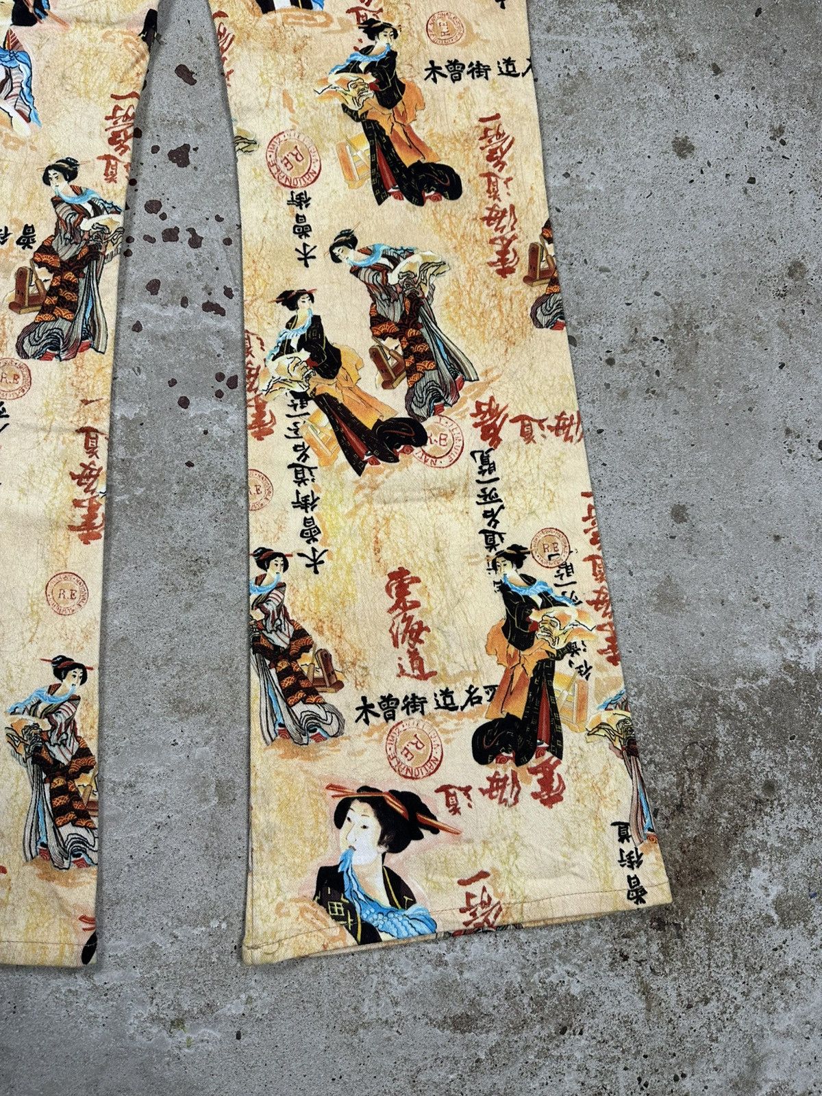 Japanese Brand Vintage 90s Japanese Print Japan Flare Boot Cut Pants Size US 28 / EU 44 - 13 Thumbnail