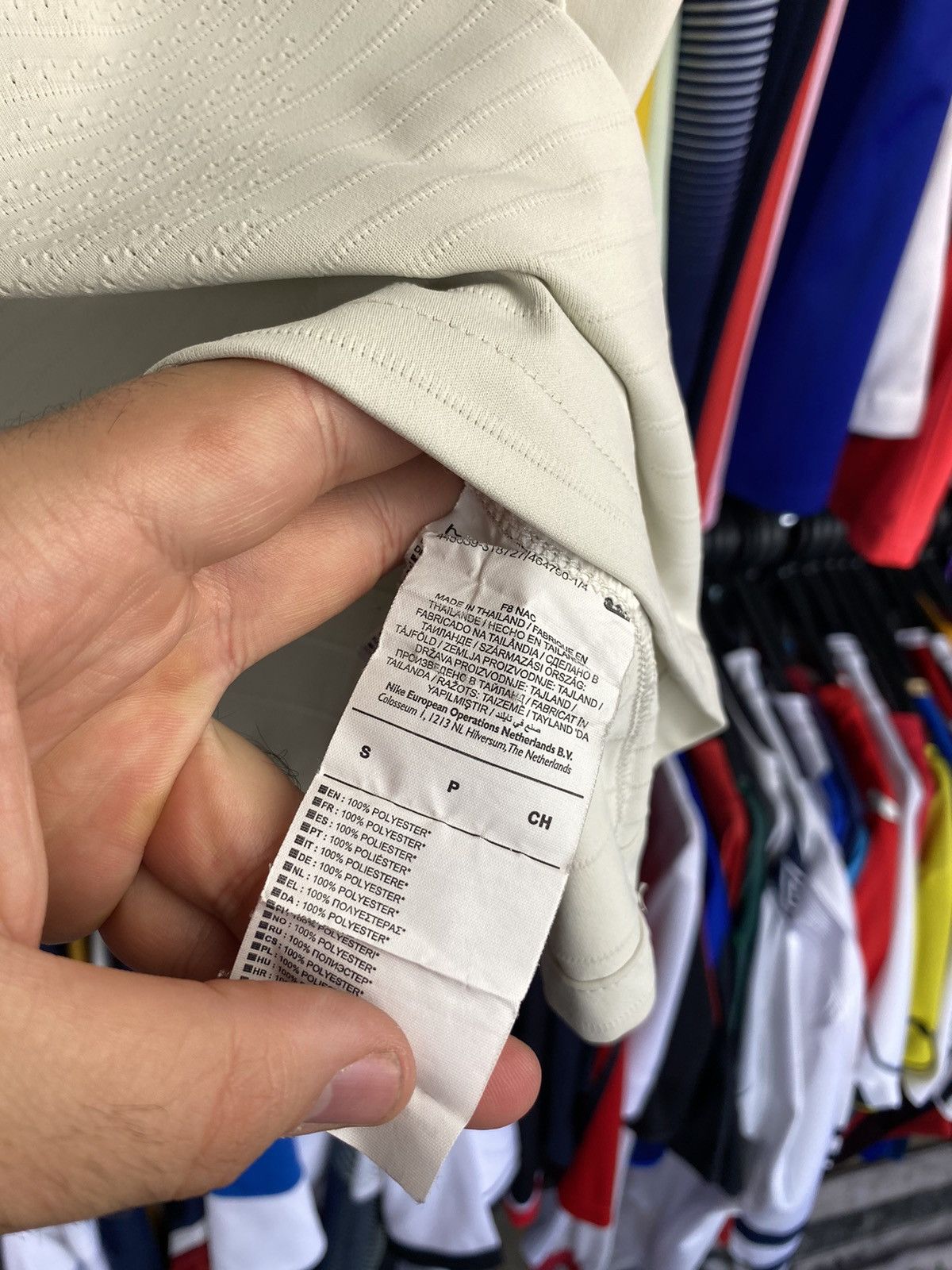 Nike Nike PSG #7 Mbappe 2018/19 Vaporknit Player Issue Away Size US S / EU 44-46 / 1 - 8 Thumbnail