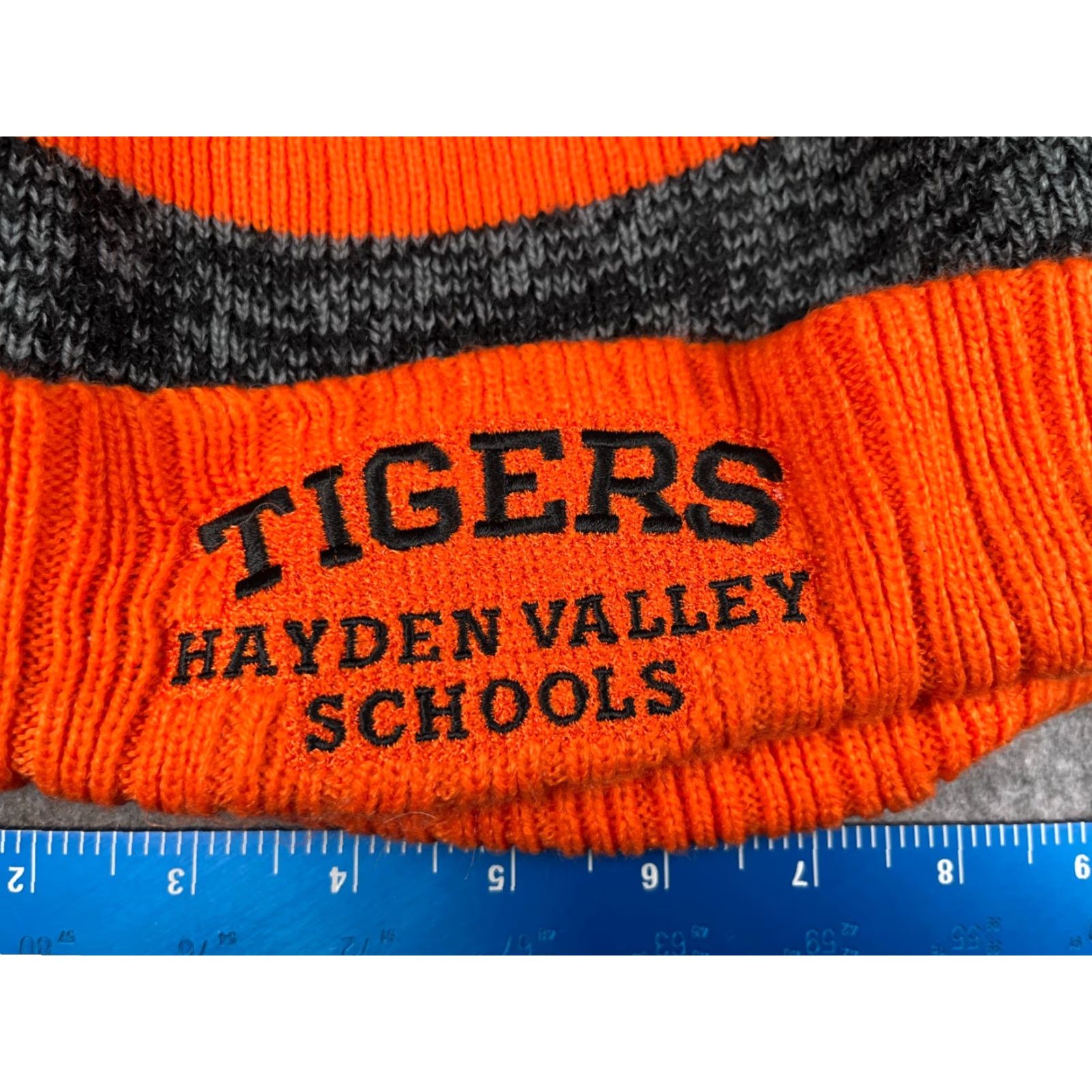 Top Of The World Top of the World Hayden Valley Schools Beanie Toque Adult One Size Orange Knit 100% Acrylic Gray Unisex Adults Beanie Hat Logo 90s? Size ONE SIZE - 2 Thumbnail