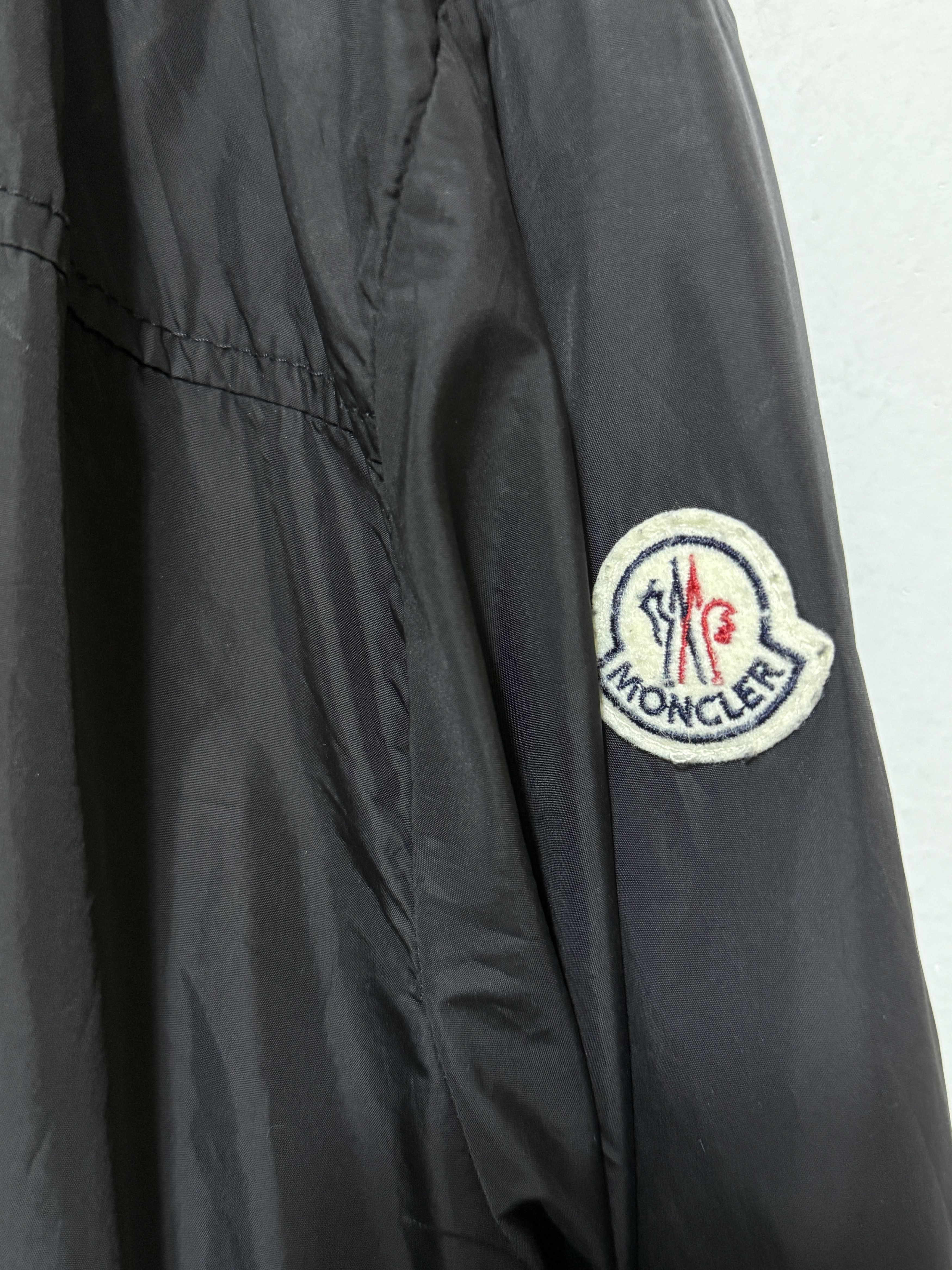Moncler Moncler light jacket hooded URVILLE GIUBBOTTO Size US L / EU 52-54 / 3 - 4 Thumbnail