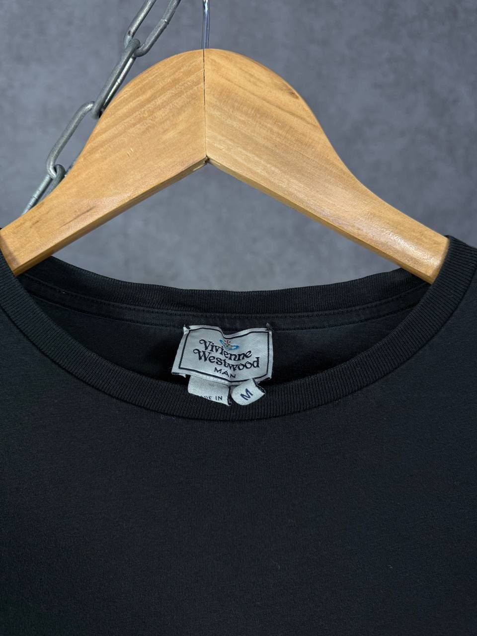 Vivienne Westwood Vivienne Westwood designer logo tee Size US S / EU 44-46 / 1 - 3 Thumbnail