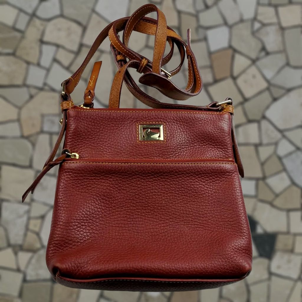 Dooney & Bourke Dooney & Bourke Pebbled Leather Crossbody Shoulder Handbag Purse Size ONE SIZE - 1 Thumbnail