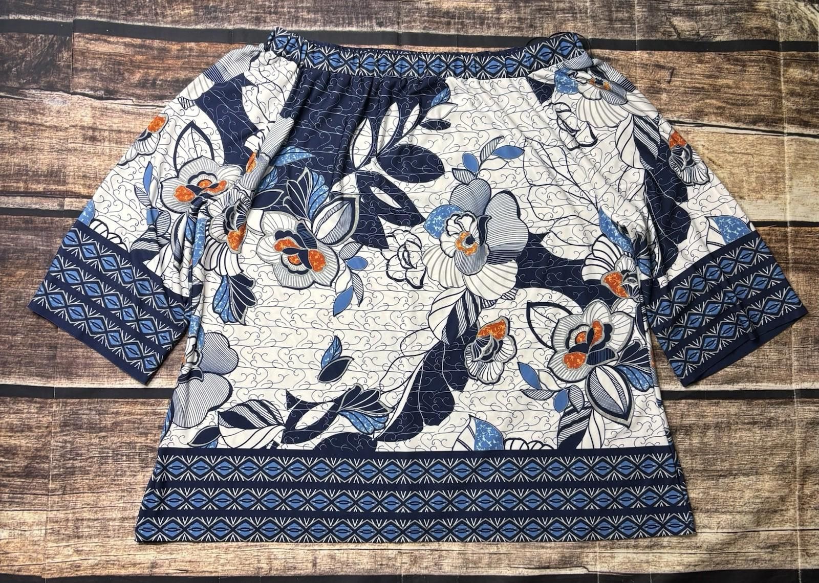 Other Ulla Popken Top Womens 16/18 Floral 3/4 Sleeve Stretch Size XXL / US 16-18 / IT 52-54 - 1 Thumbnail
