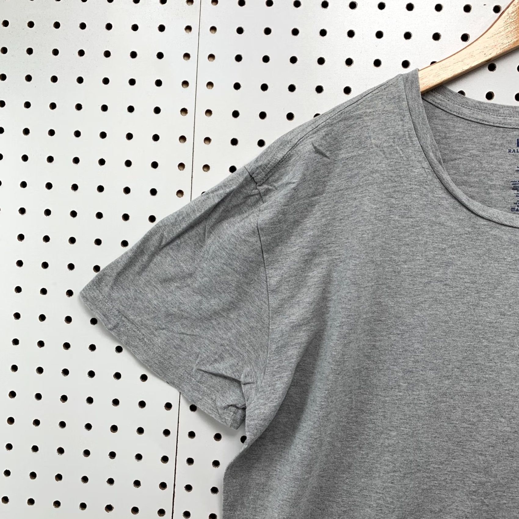 Polo Ralph Lauren Polo Ralph Lauren Shirt Gray Pony Adult Large Classic Fit 22x28 Short Sleeve Crew Neck Cotton, Cotton Blend Size US L / EU 52-54 / 3 - 3 Thumbnail