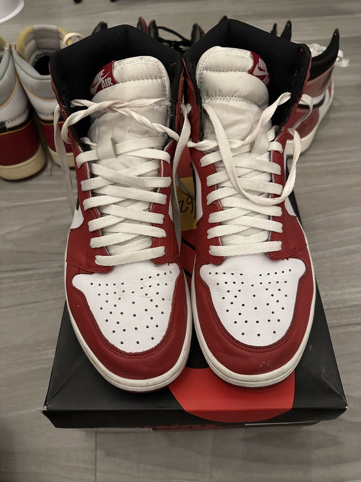 Jordan Brand × Nike JORDAN 1 CHICAGO 2015 Size US 12 / EU 45 - 1 Thumbnail