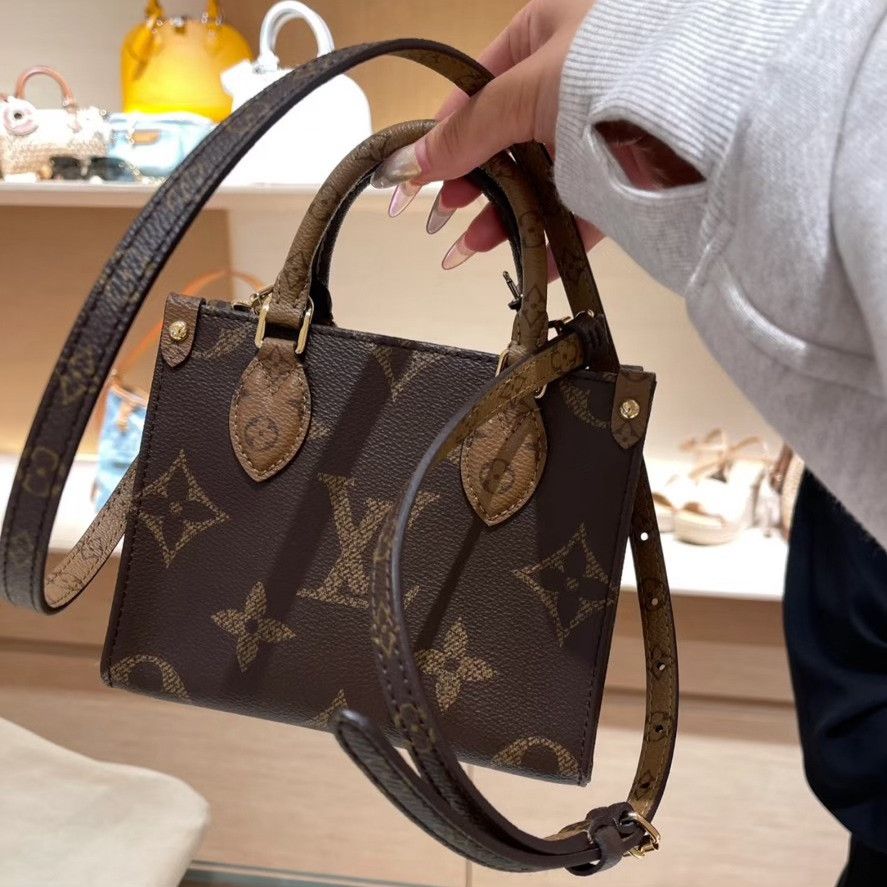 Louis Vuitton Pre-loved Bag Very good condition Size ONE SIZE - 1 Thumbnail
