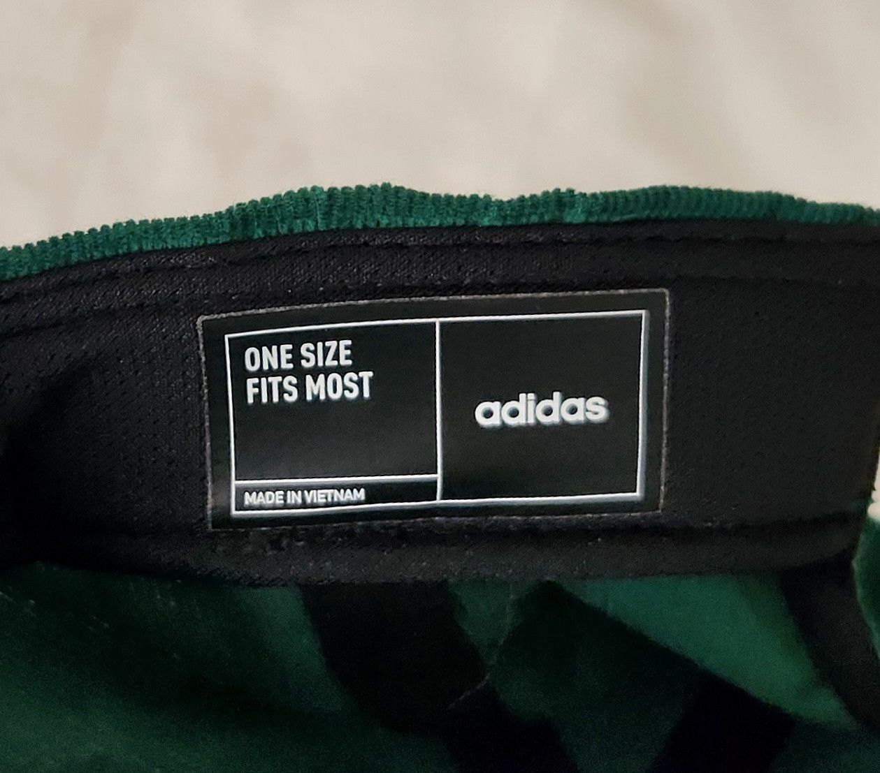 Adidas Adidas Sunday Pins Green Golf Leather adjustable Corduroy Size ONE SIZE - 8 Thumbnail