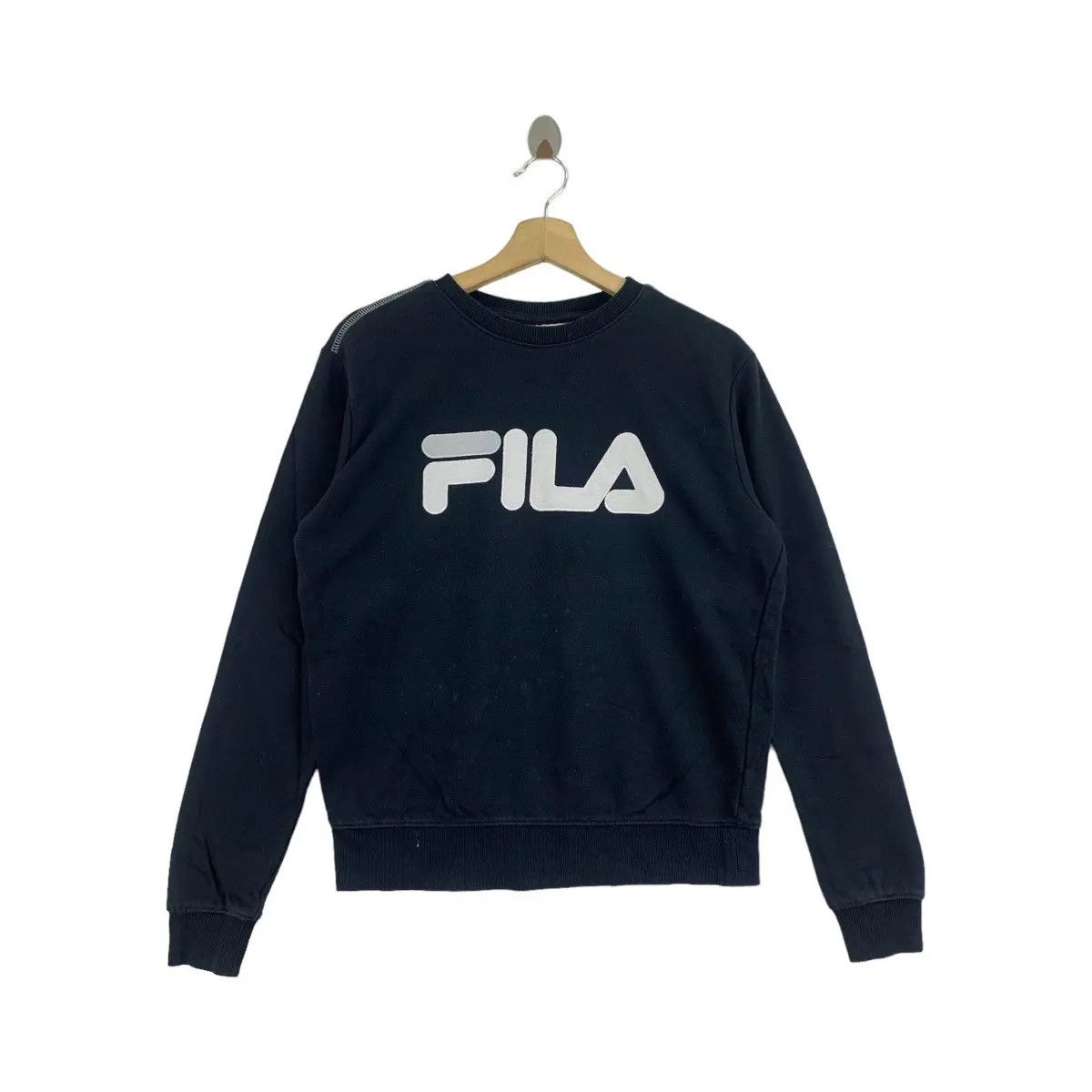 Fila Vtg FILA BIELLA ITALIA Sportiva Embroidered Black Sweatshirt Size L / US 10 / IT 46 - 1 Thumbnail