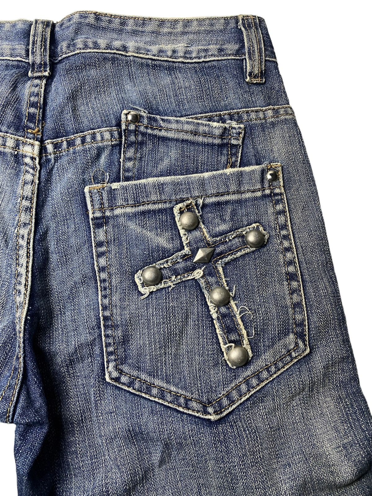 If Six Was Nine Japanese Flared Studded Cross Rhinestone Jeans Size US 31 - 10 Thumbnail