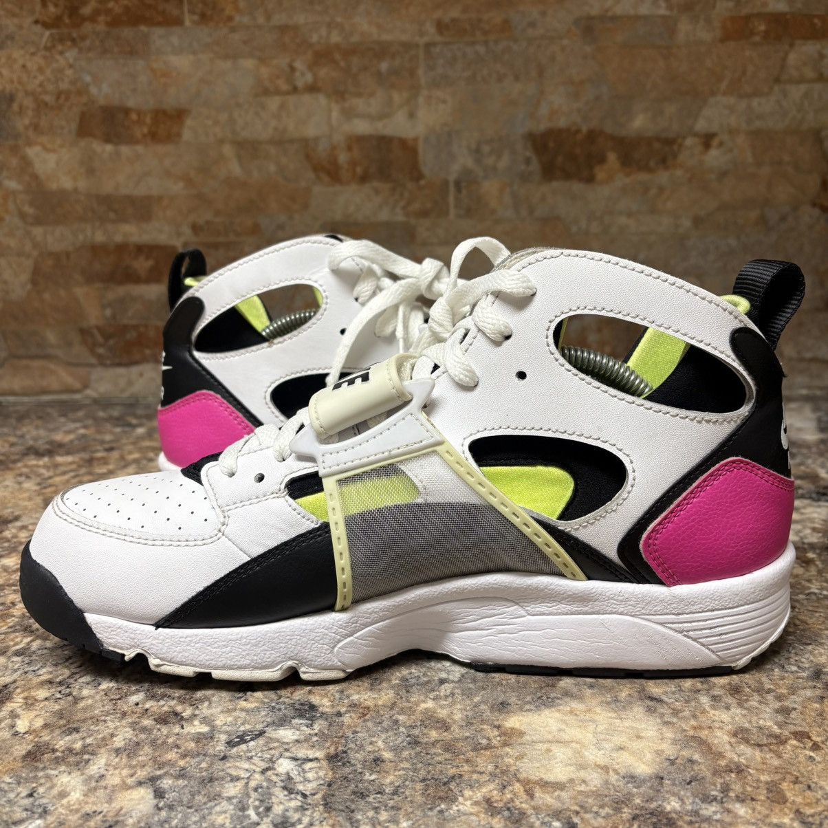 Nike Nike Air Trainer Huarache Fuchsia Volt 679083-109 Size 9 Size US 9 / EU 42 - 7 Thumbnail