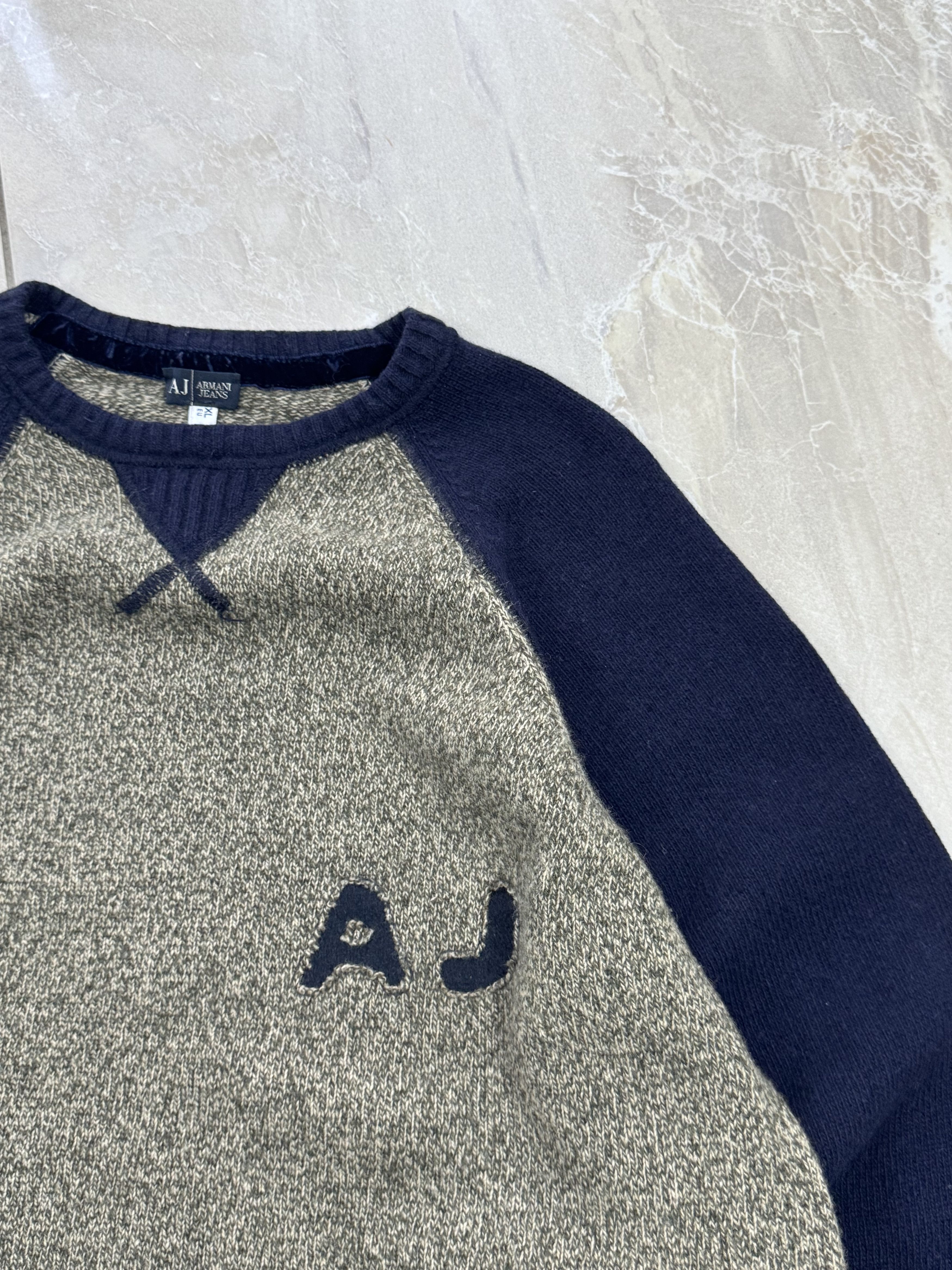 Giorgio Armani Vintage Armani Jeans Beige & Navy 00S Wool Knit Jumper Size US XL / EU 56 / 4 - 5 Thumbnail
