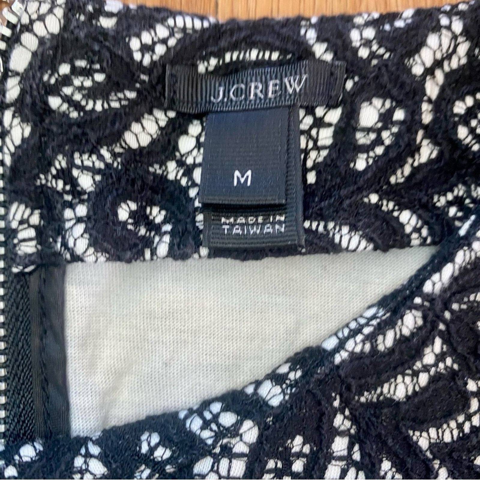 J.Crew J Crew Black Peplum Lace Blouse Top Womens Medium Size M / US 6-8 / IT 42-44 - 12 Thumbnail