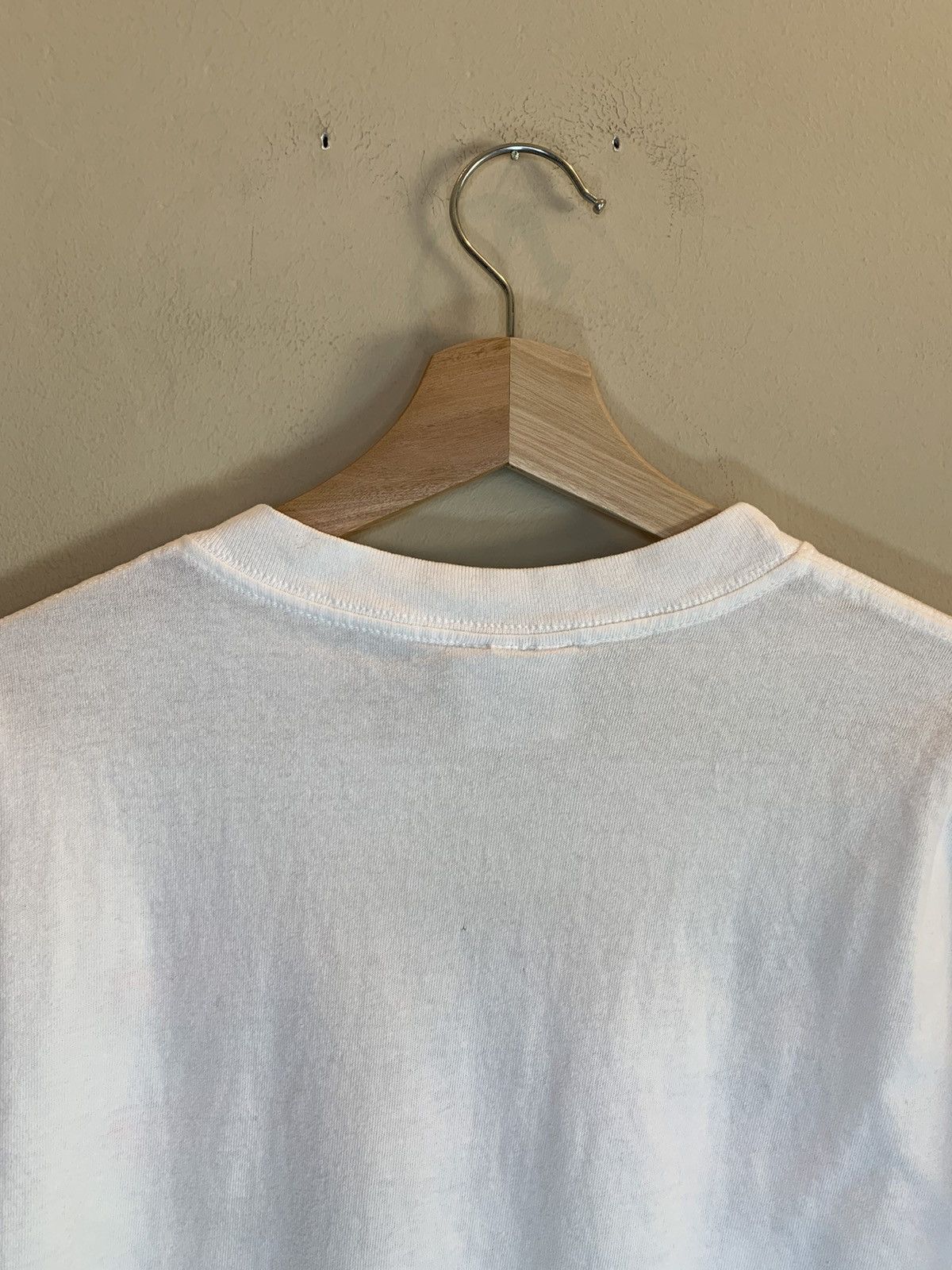 Vintage RARE* Vintage 80’s Jesus Living Epistles Invasion Art Shirt Size US L / EU 52-54 / 3 - 8 Thumbnail