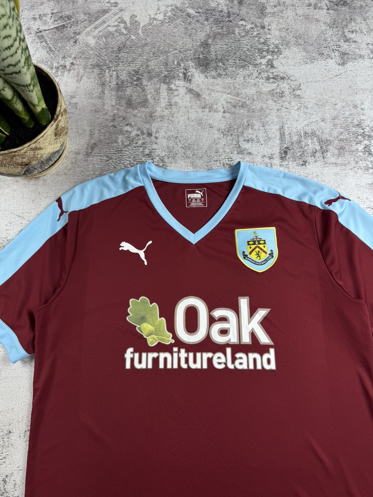 Puma Burnley 2015 2016 Home Men’s Large Size Puma Soccer Football Kit T Shirt Jersey Size US L / EU 52-54 / 3 - 5 Thumbnail