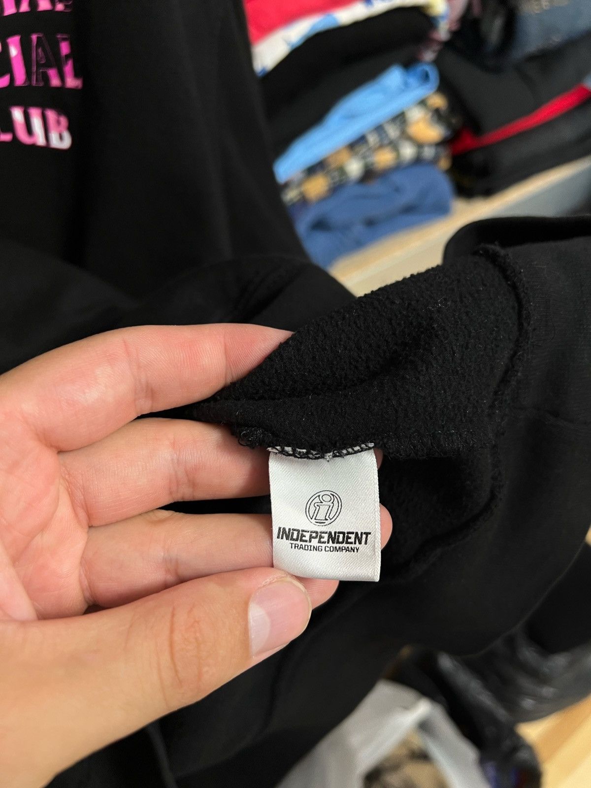 Anti Social Social Club Anti Social Social Club Black Hoodie Camo Pink Logo Size M Size US M / EU 48-50 / 2 - 7 Thumbnail