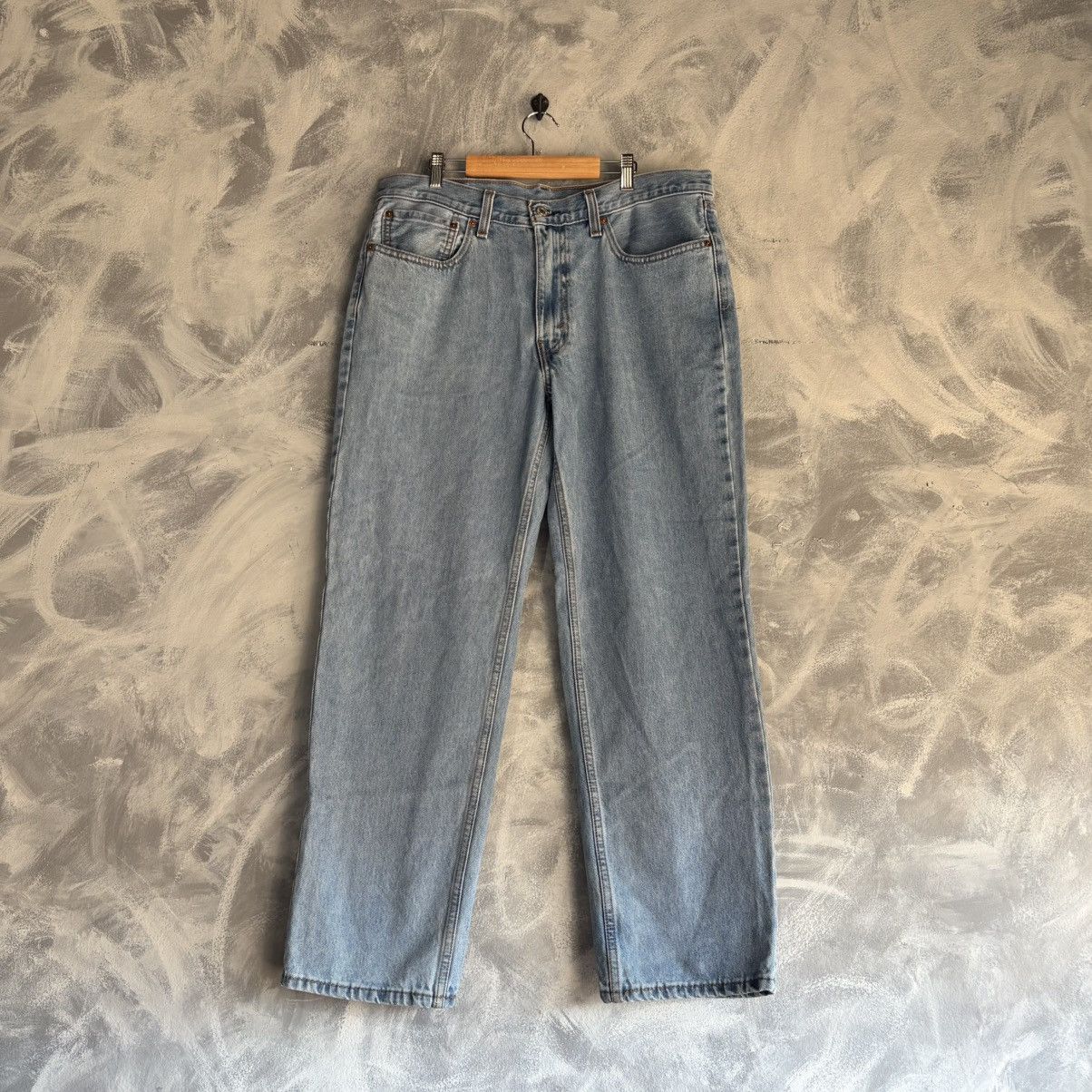 Levi's Vintage Levis Jeans Mens 34x30 Blue Faded Relaxed 550 Pants Size US 34 / EU 50 - 4 Thumbnail
