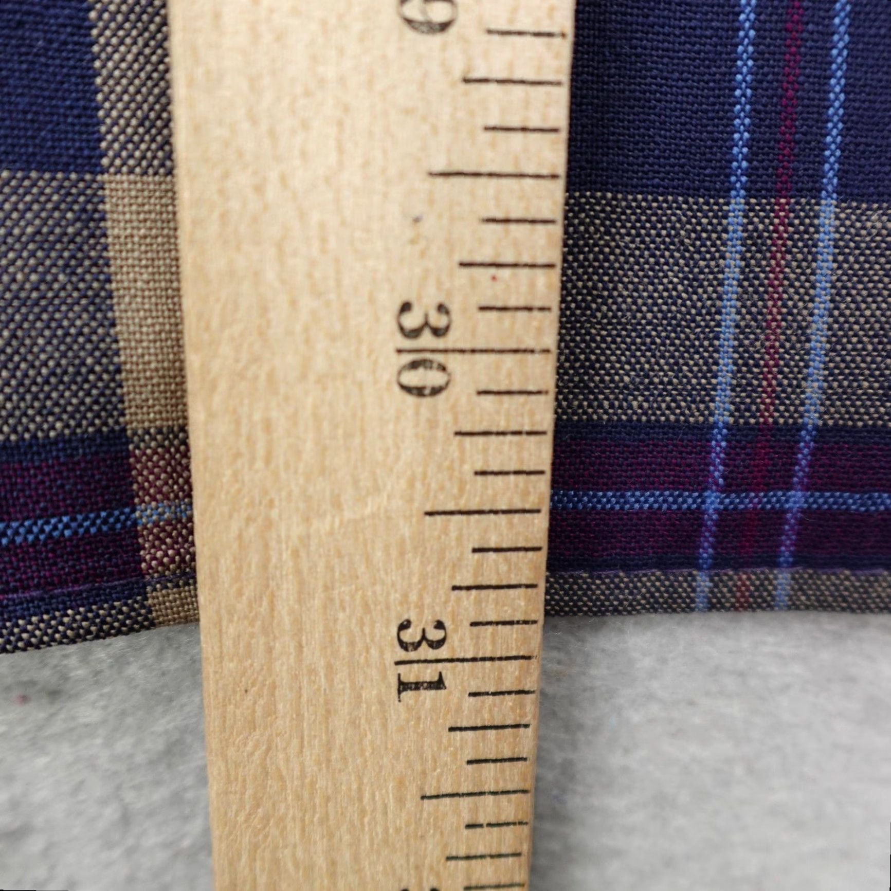 Pendleton VINTAGE Pendleton Shirt Mens Large Blue Plaid Wool Button-Up 70s 80s Navy Green Pocketed Size US L / EU 52-54 / 3 - 7 Thumbnail