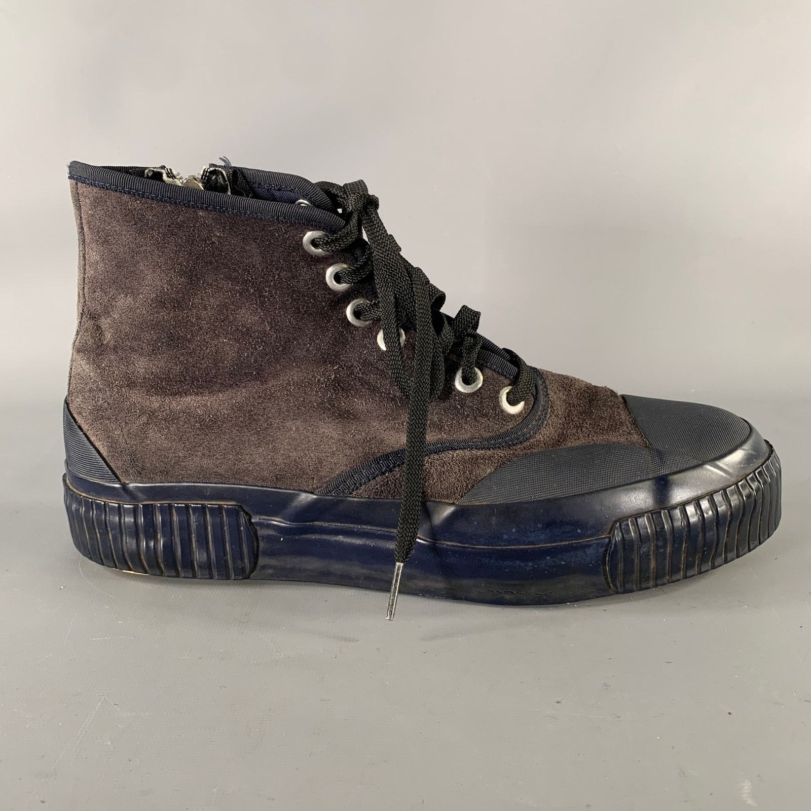 JULIEN DAVID JULIEN DAVID Size 11 Black Suede High Top Sneakers Size US 11 / EU 44 - 2 Thumbnail
