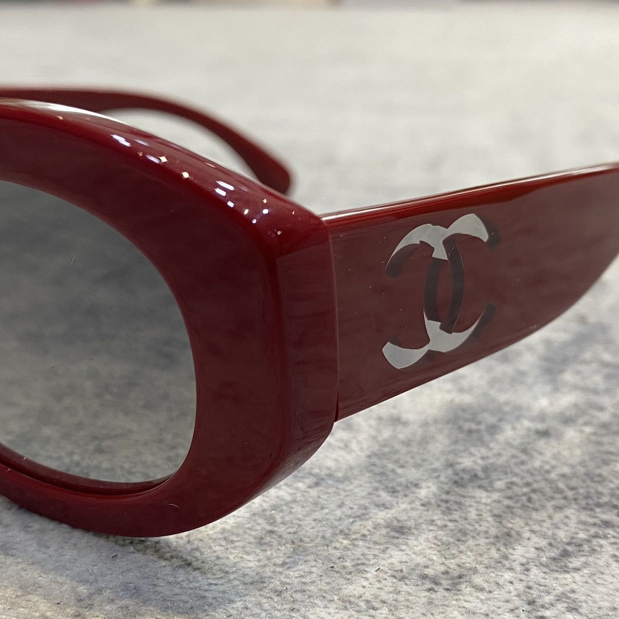 Chanel CHANEL 0CH5528 175971 RED GREY Size ONE SIZE - 2 Thumbnail