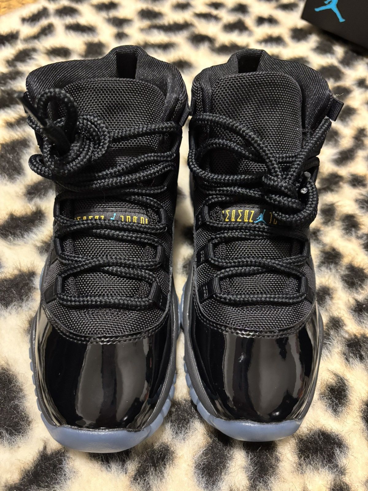 Jordan Brand Air Jordan 11 GS Gamma Blue Size US 5 / EU 37 - 3 Thumbnail